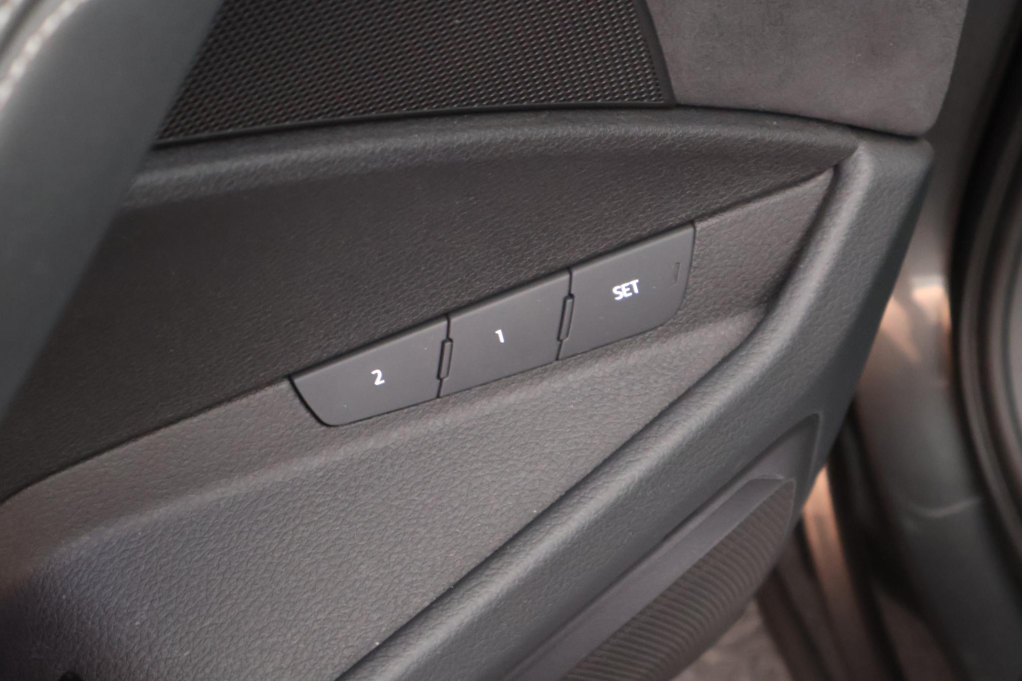 Foto van Audi E-tron 55