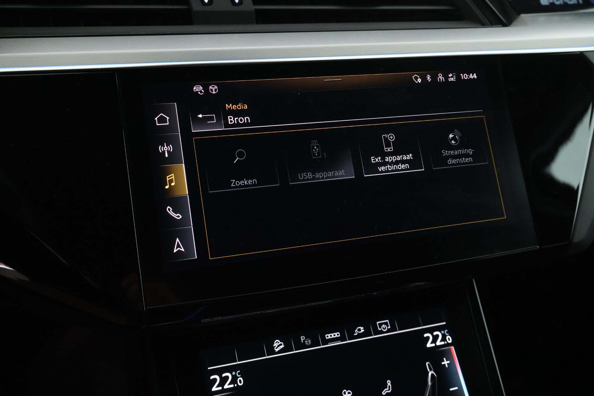 Foto van Audi E-tron 55