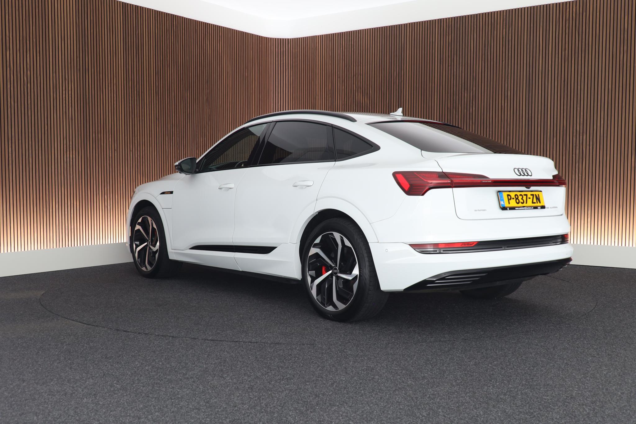 Foto van Audi E-tron Sportback 55