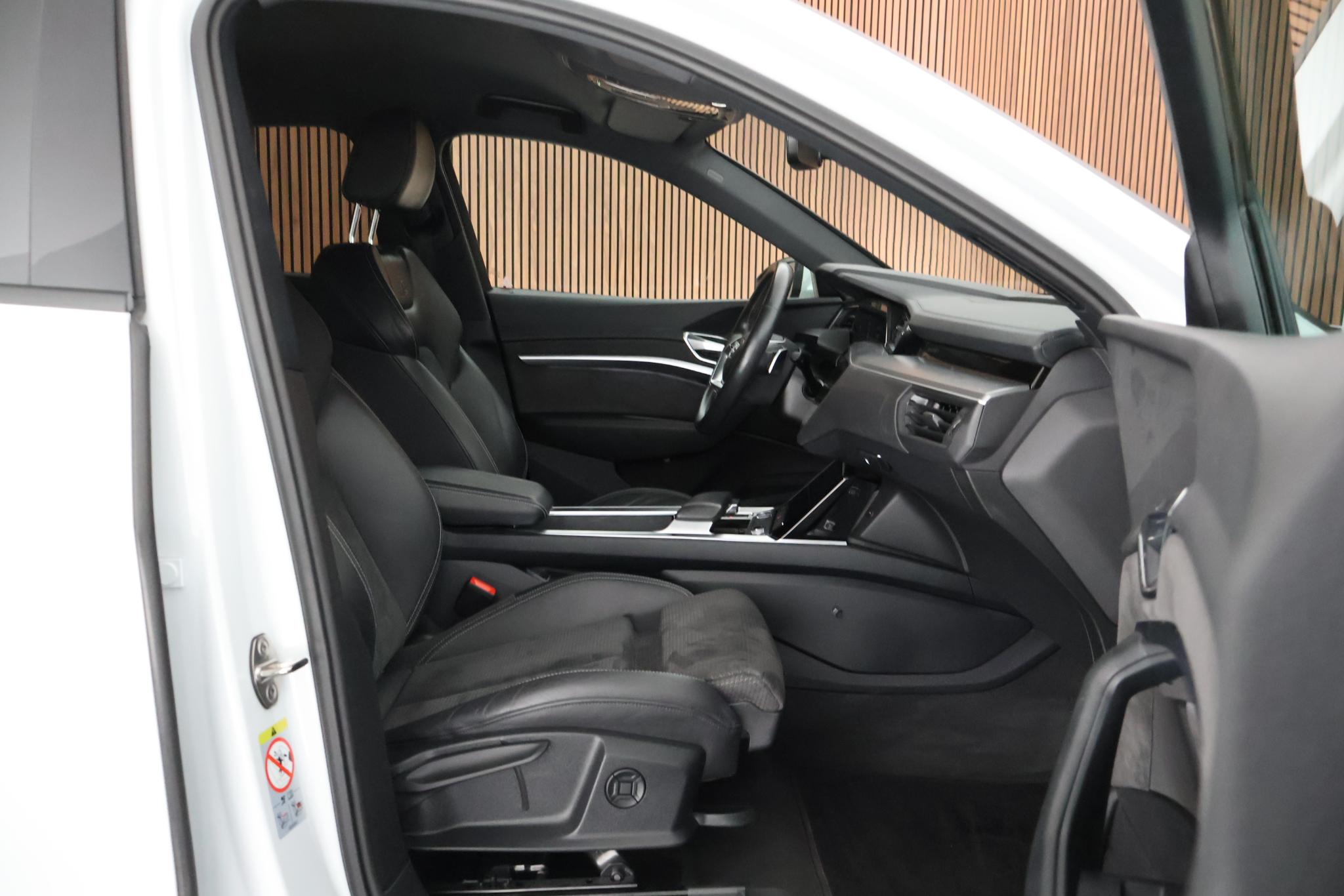 Foto van Audi E-tron Sportback 55
