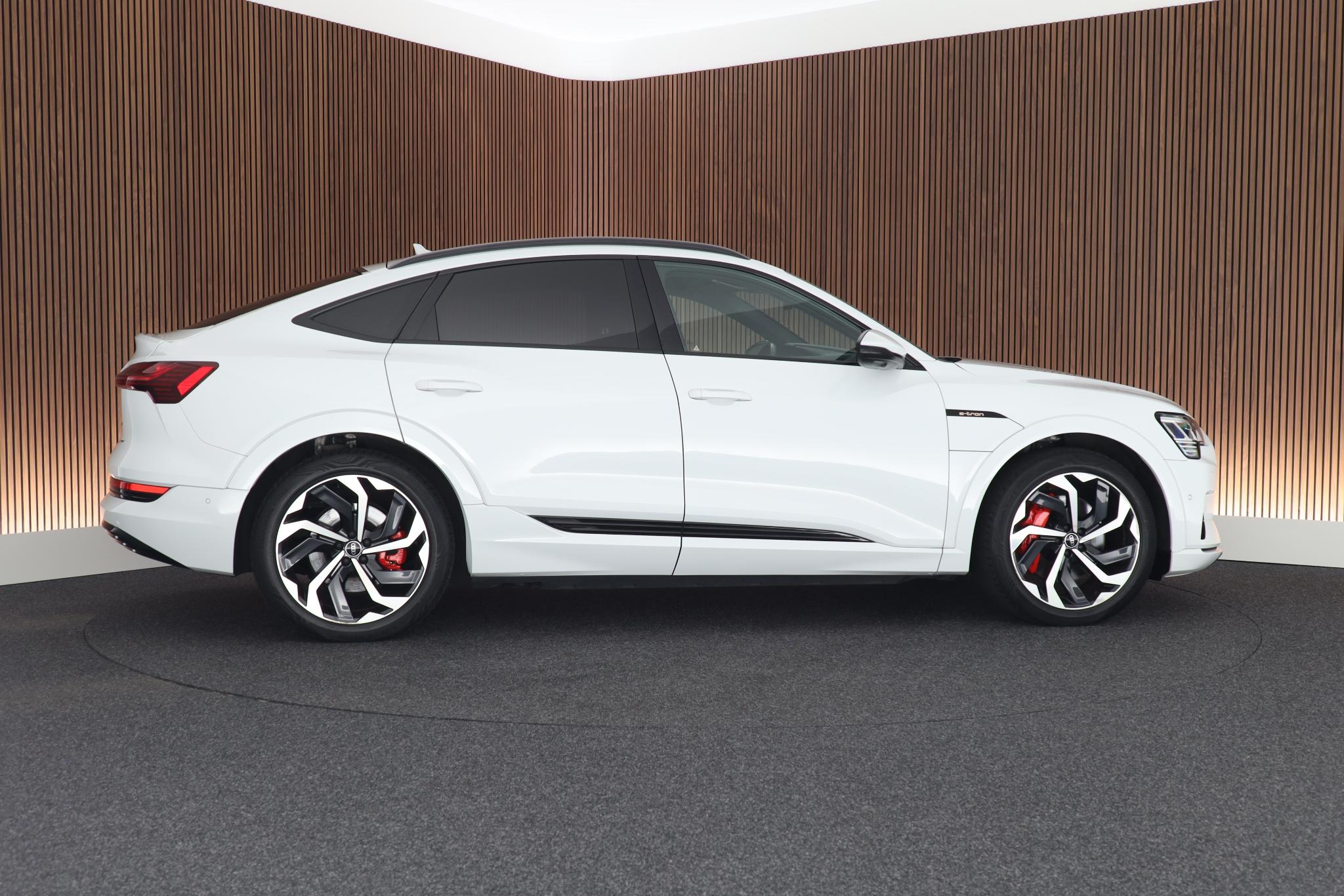 Foto van Audi E-tron Sportback 55