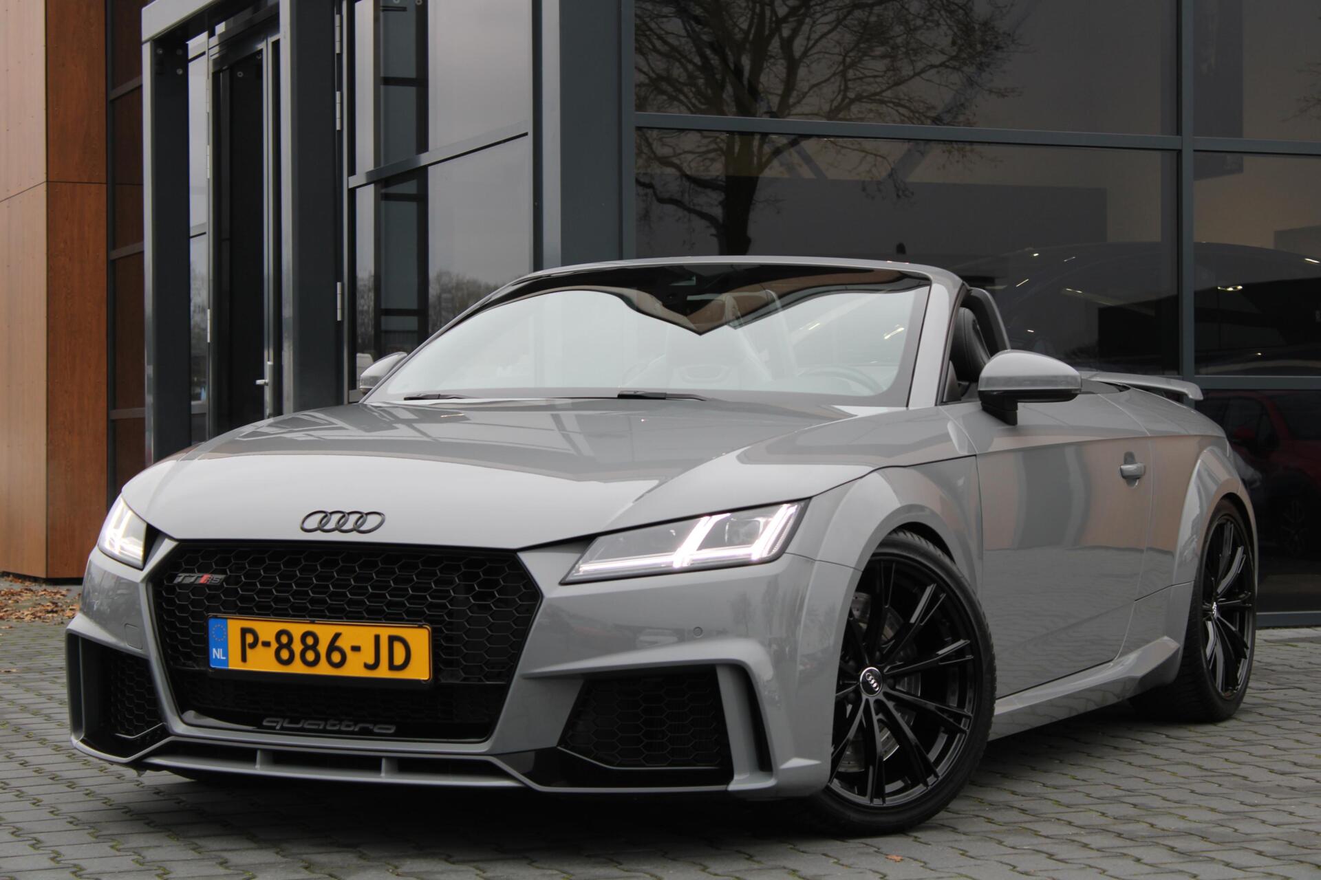Foto van Audi TT RS Roadster