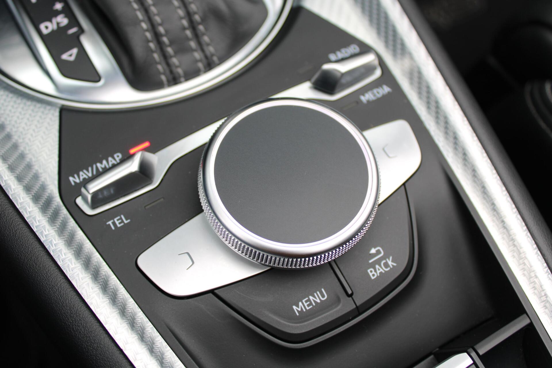 Foto van Audi TT RS Roadster