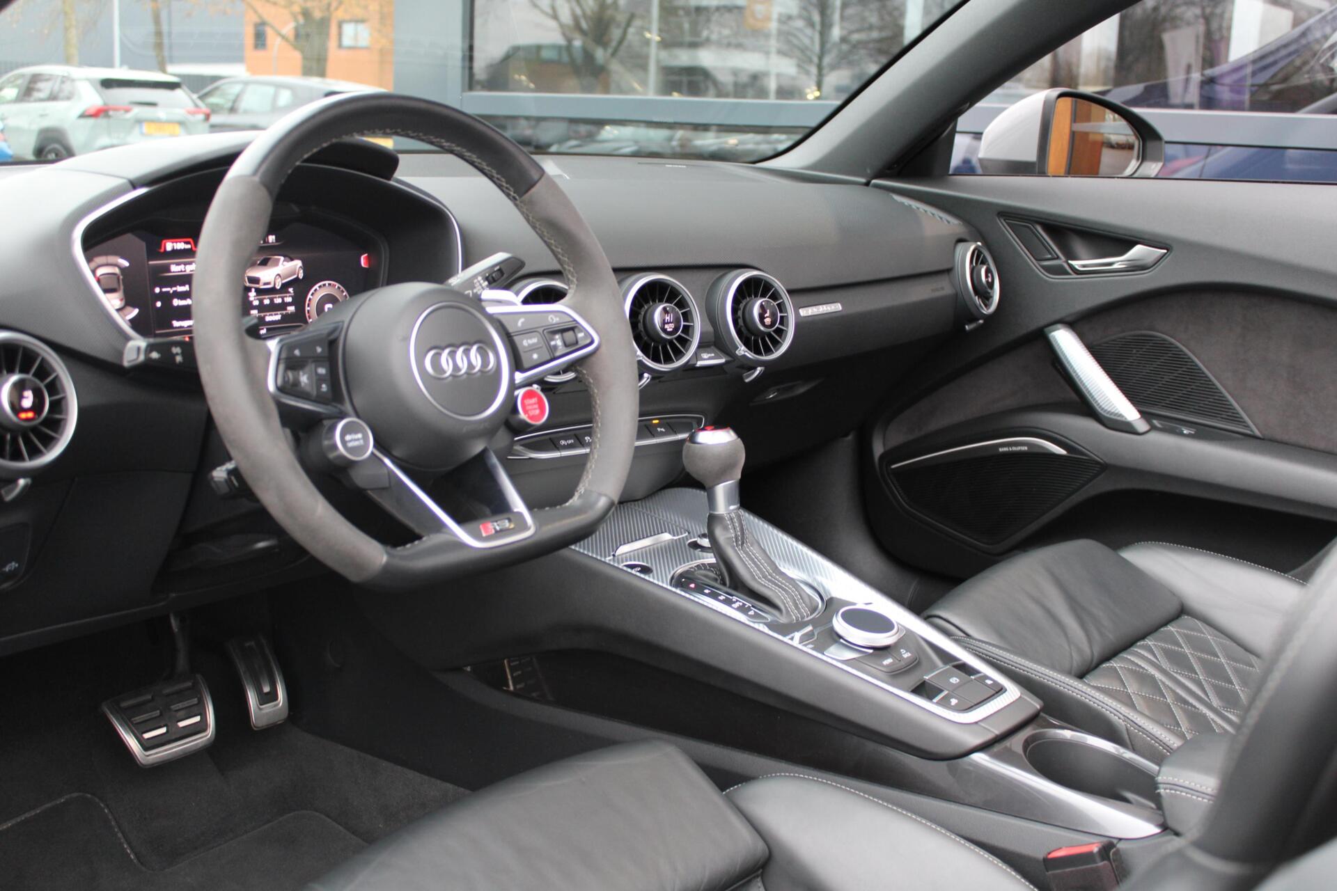 Foto van Audi TT RS Roadster