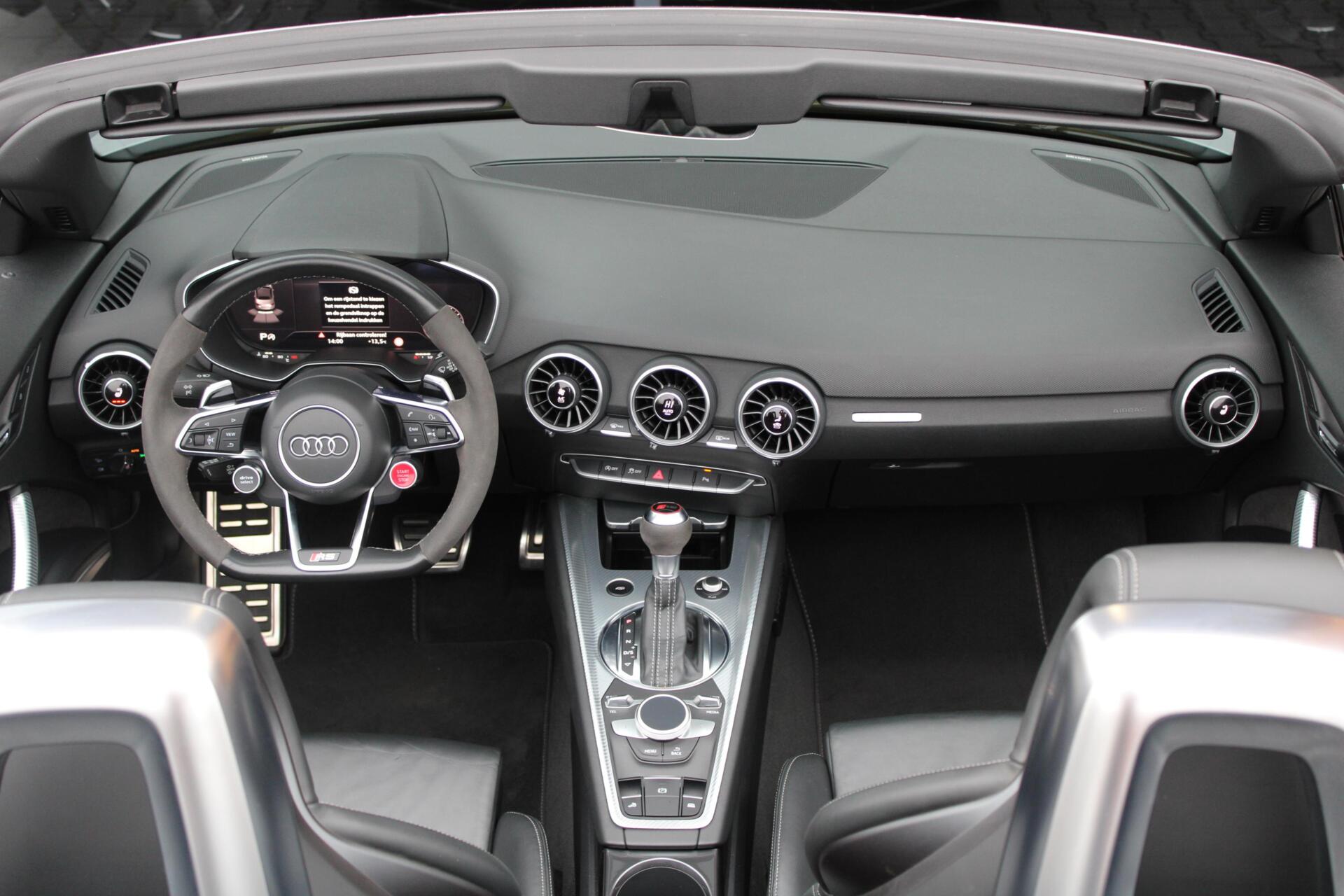 Foto van Audi TT RS Roadster