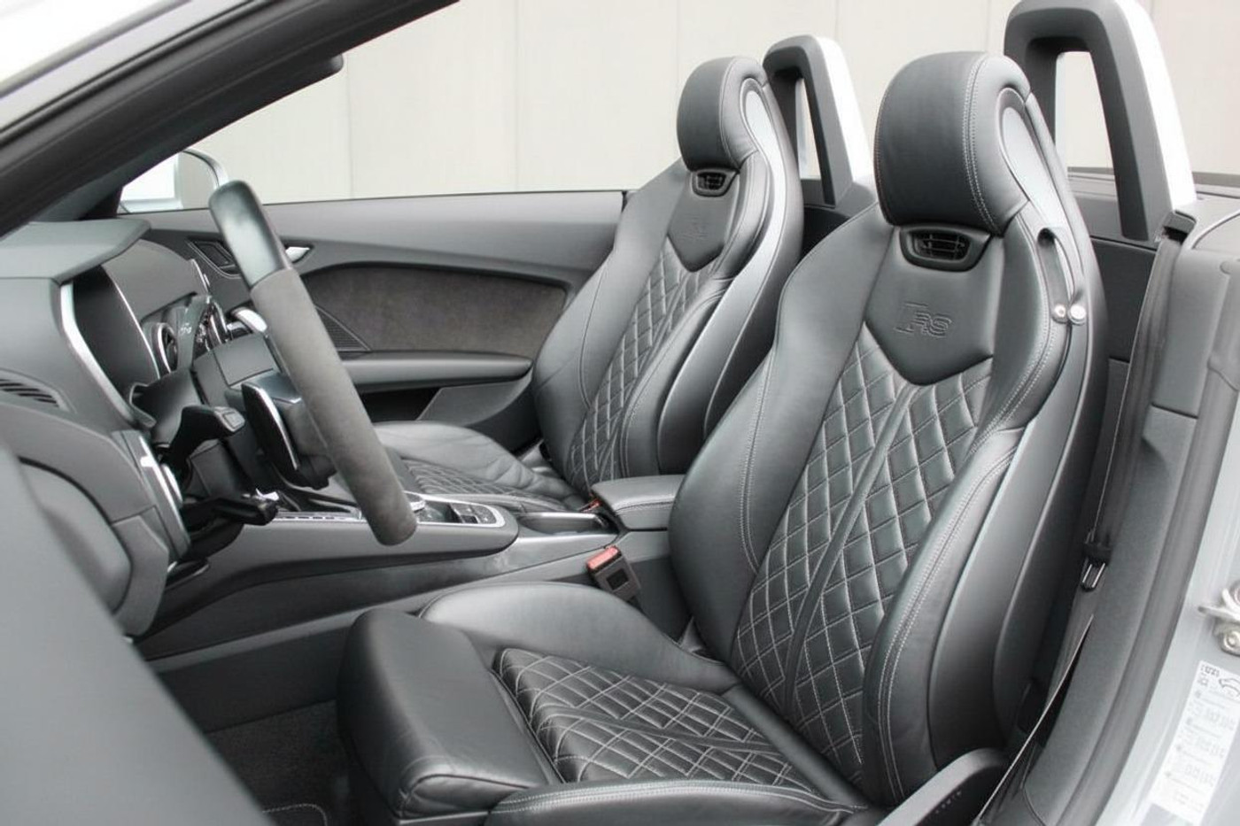 Foto van Audi TT RS Roadster