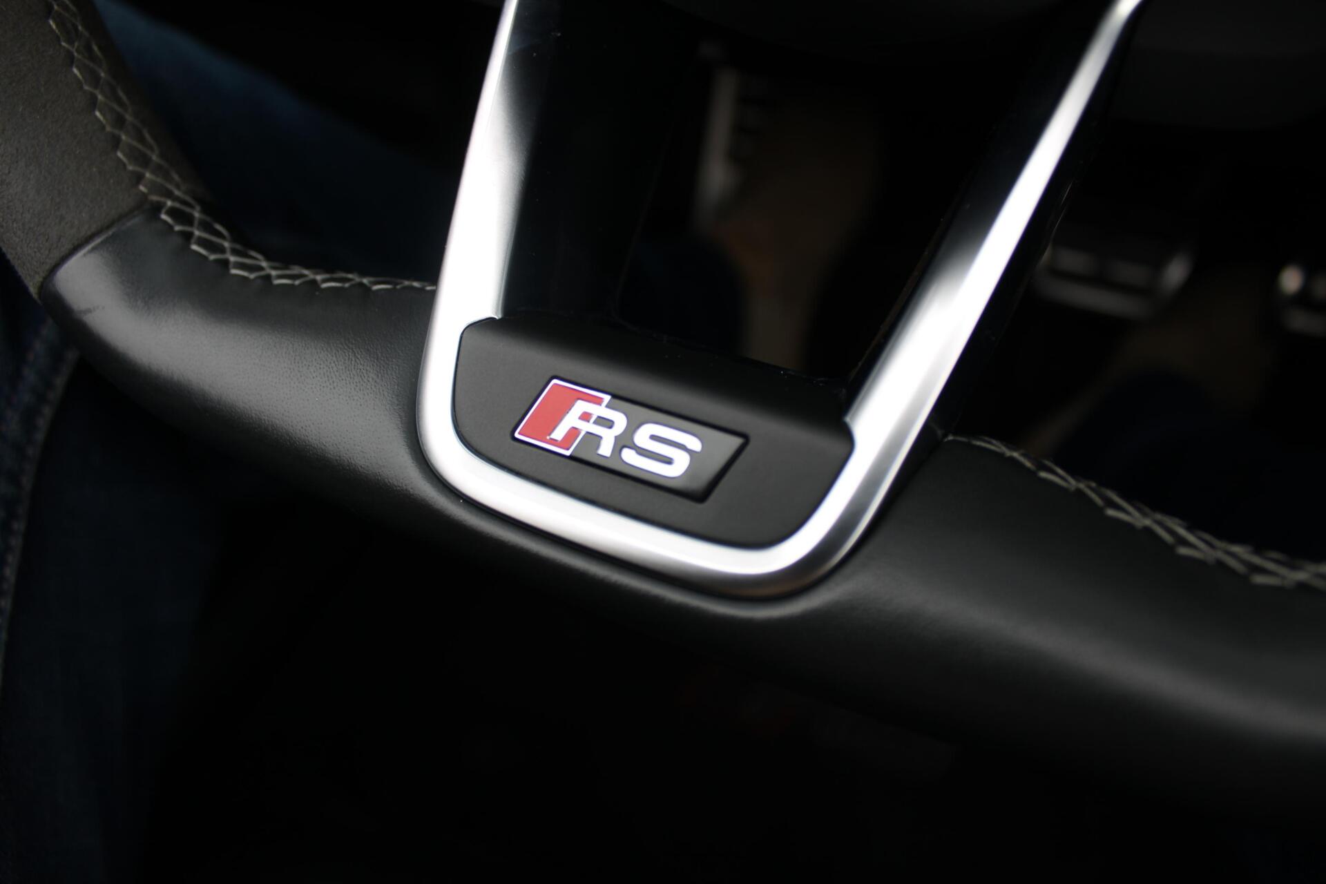 Foto van Audi TT RS Roadster