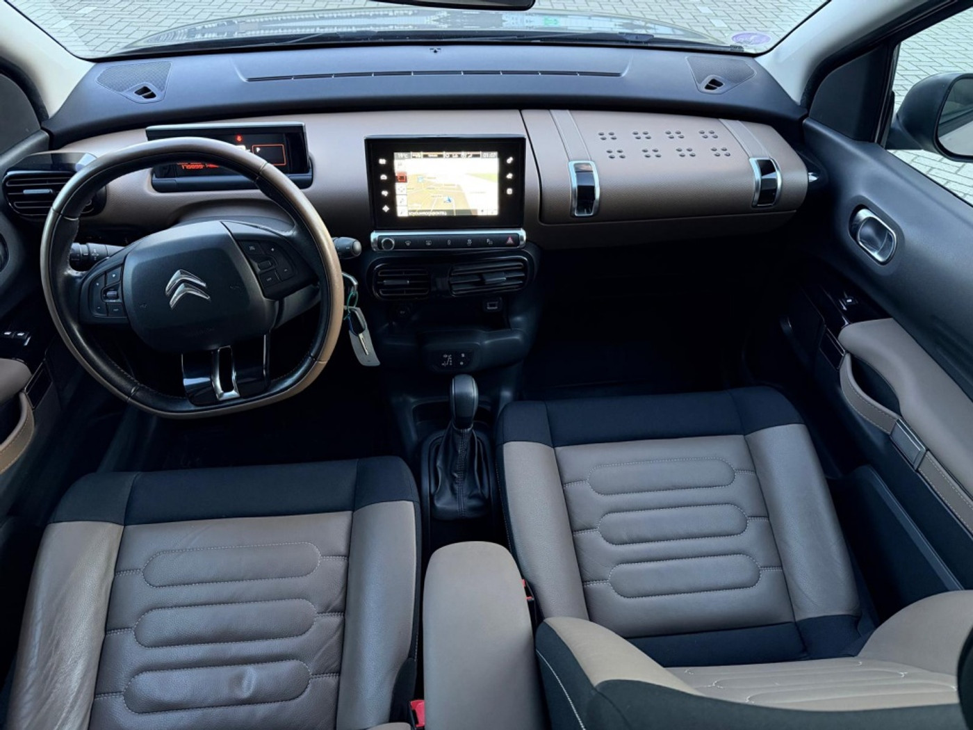 Foto van Citroen C4 Cactus