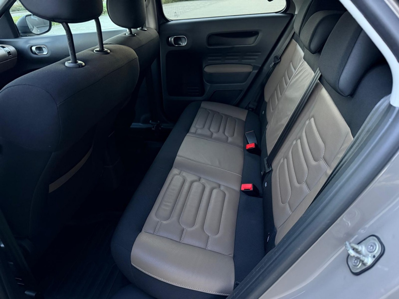 Foto van Citroen C4 Cactus