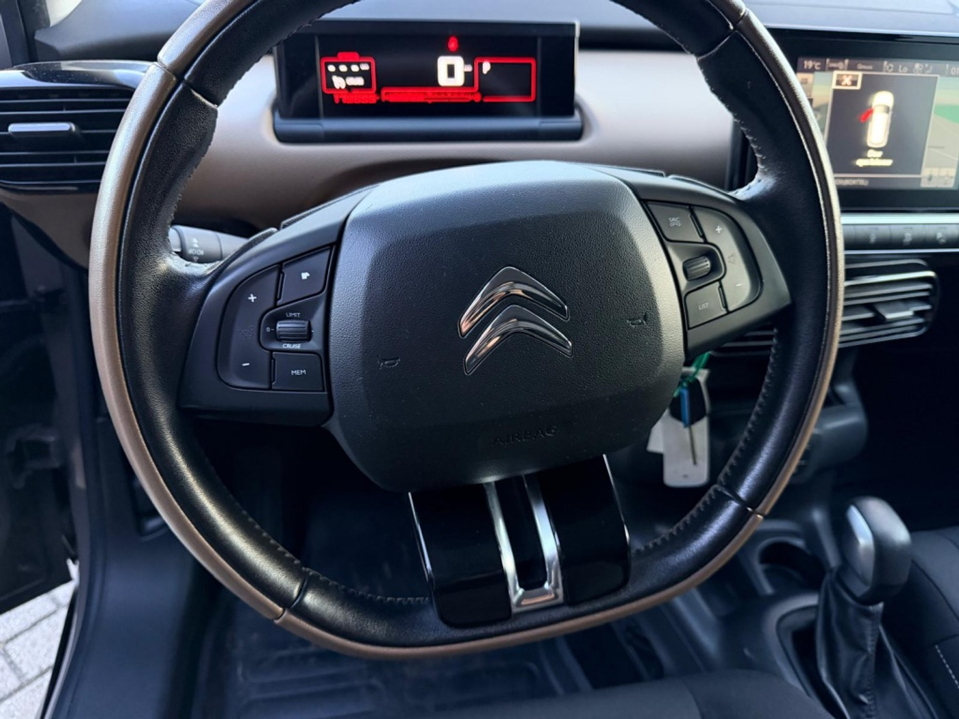 Foto van Citroen C4 Cactus