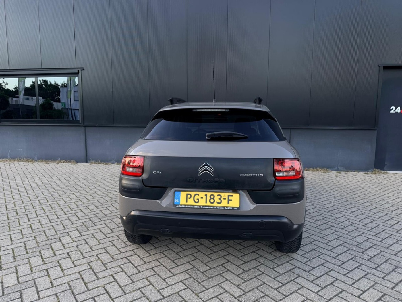 Foto van Citroen C4 Cactus