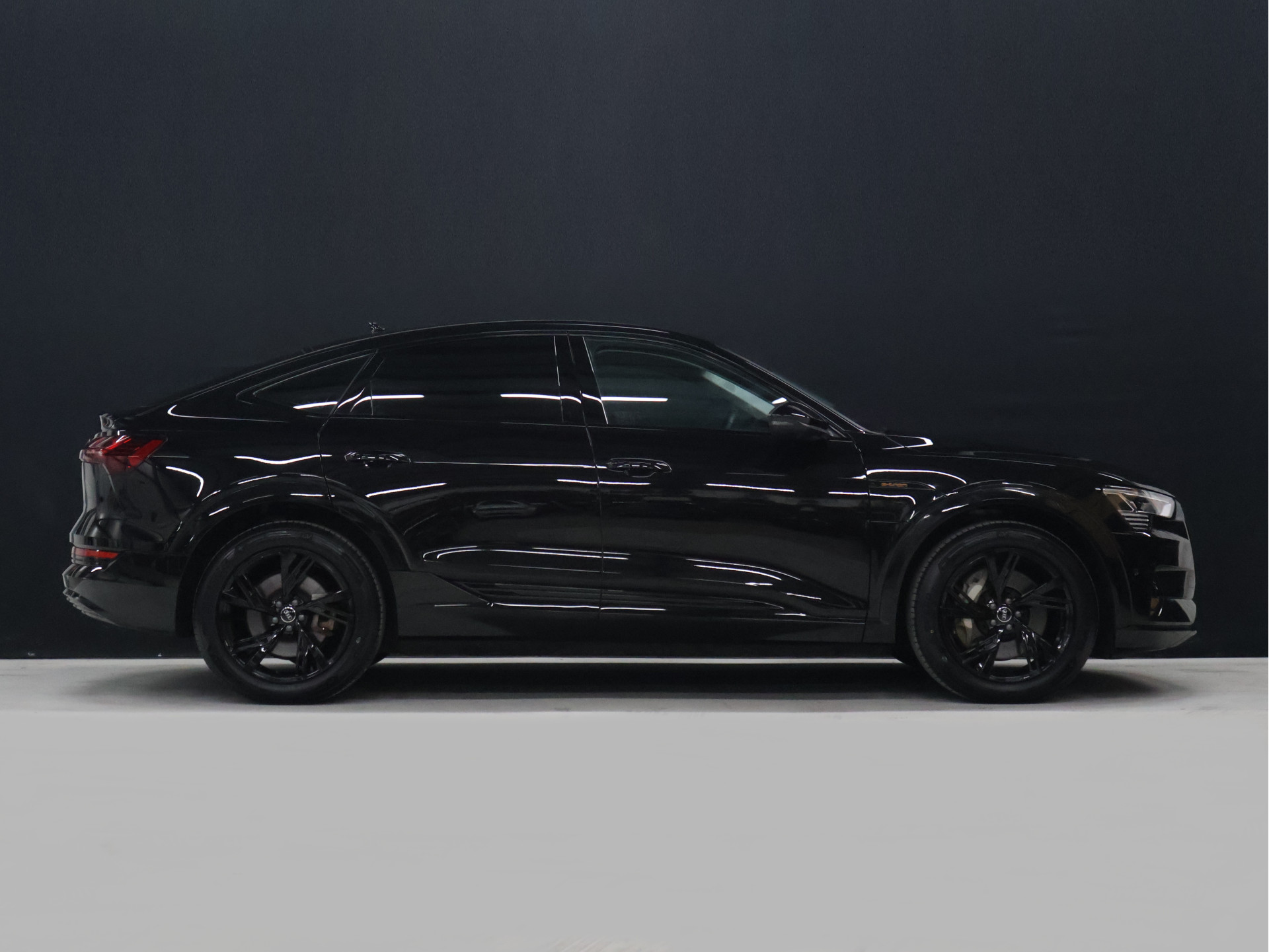 Foto van Audi E-tron Sportback 55