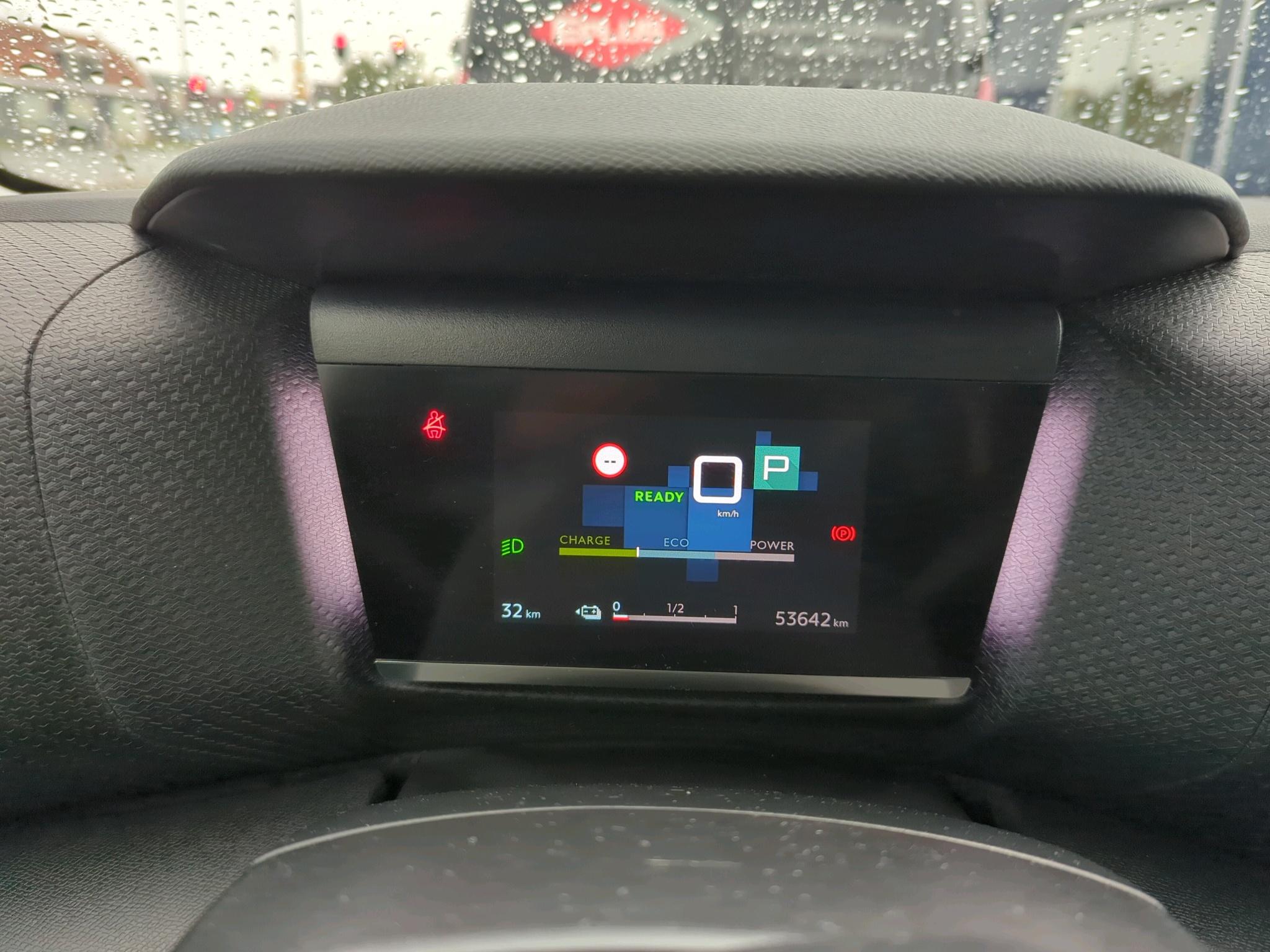 Foto van Citroen E-c4