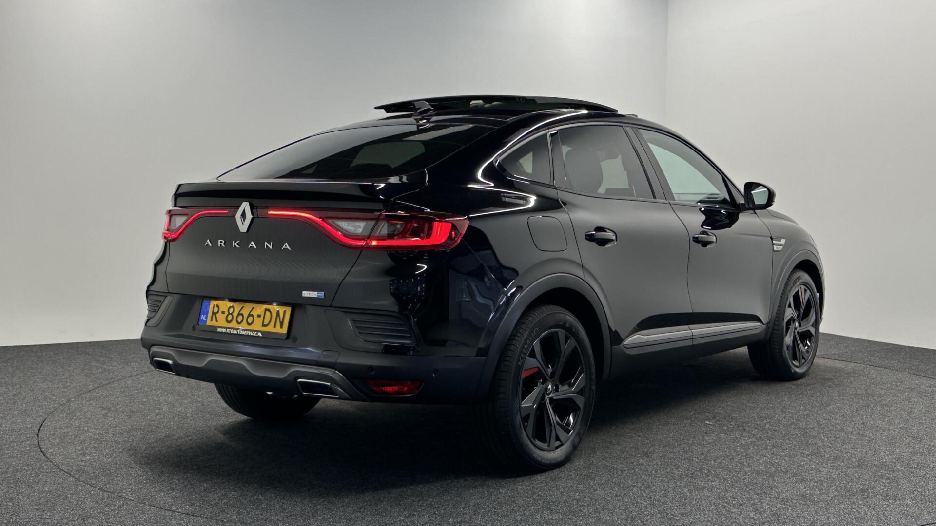 Foto van Renault Arkana E-tech