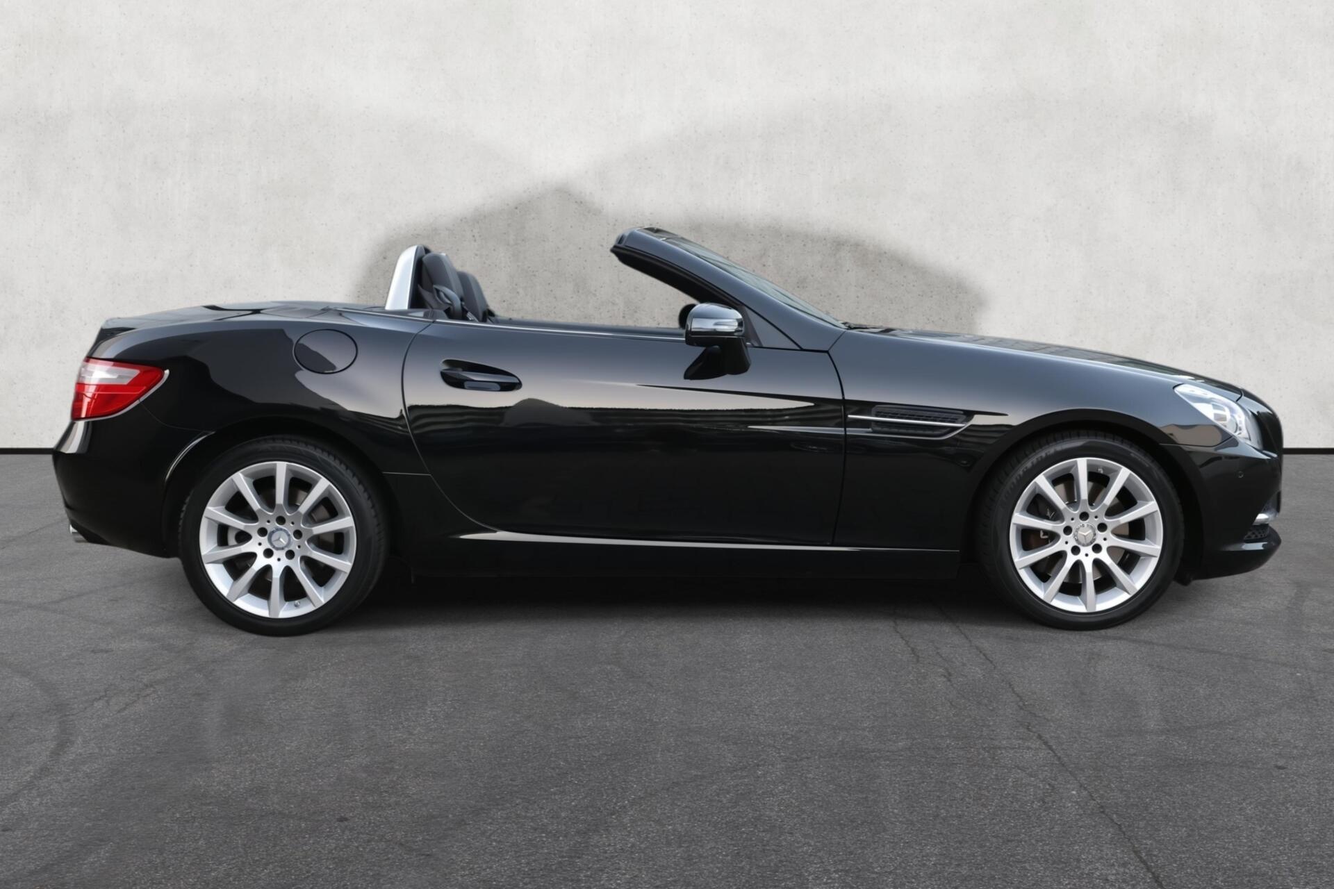 Foto van Mercedes-Benz SLK 300