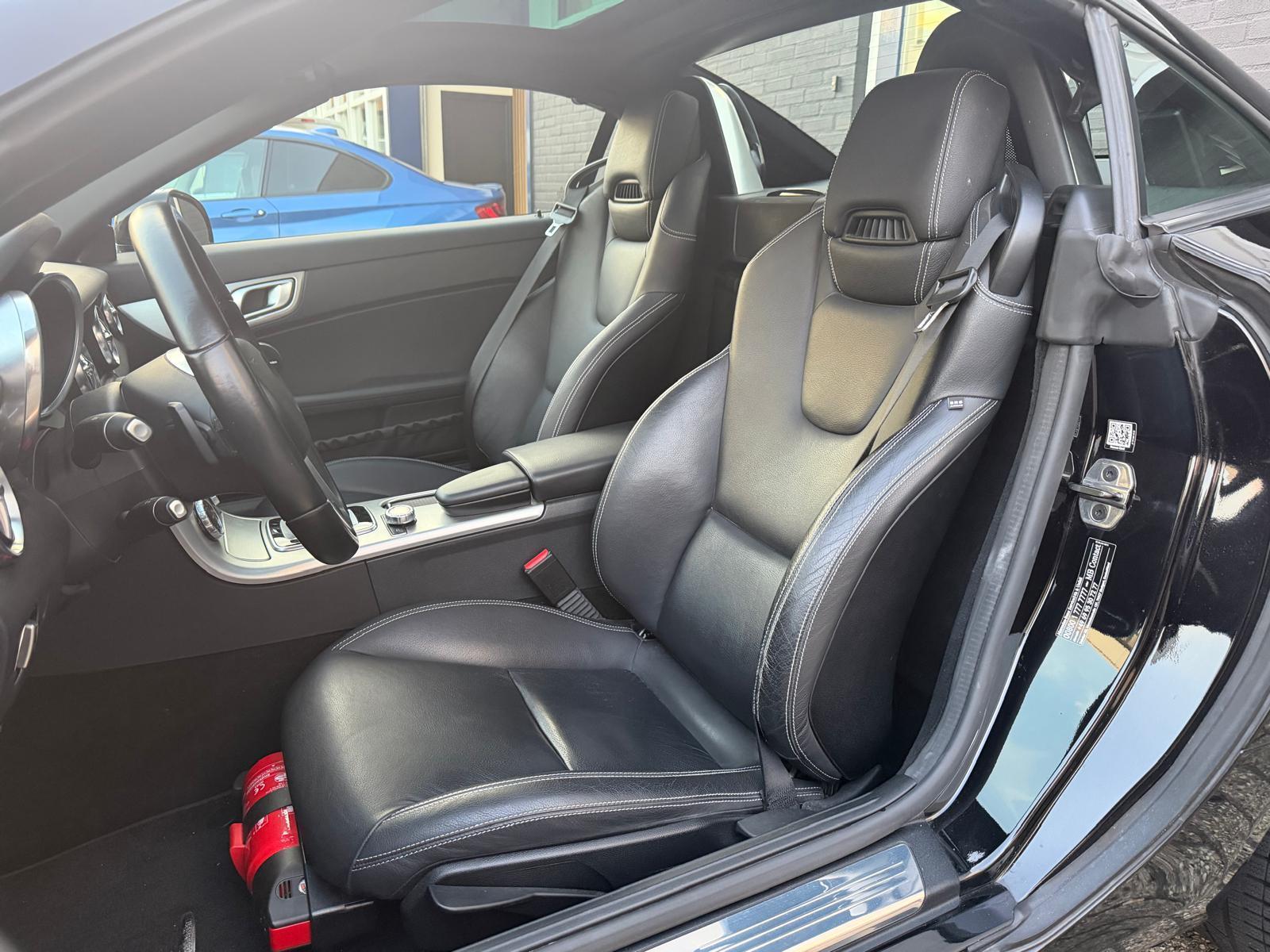 Foto van Mercedes-Benz SLK 300