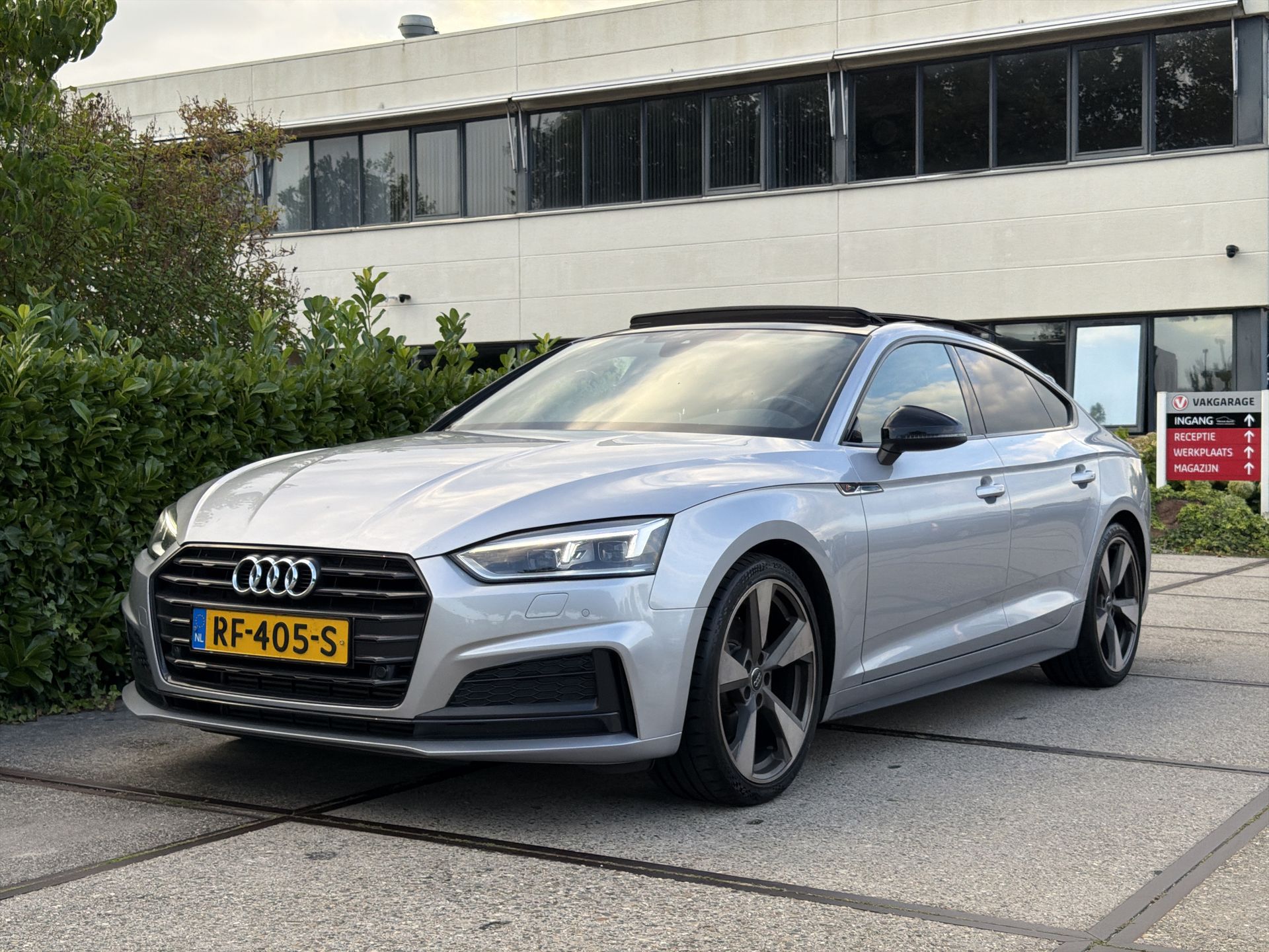 Audi A5 Sportback 2.0 TFSI Launch Edition 2017 - voorkant
