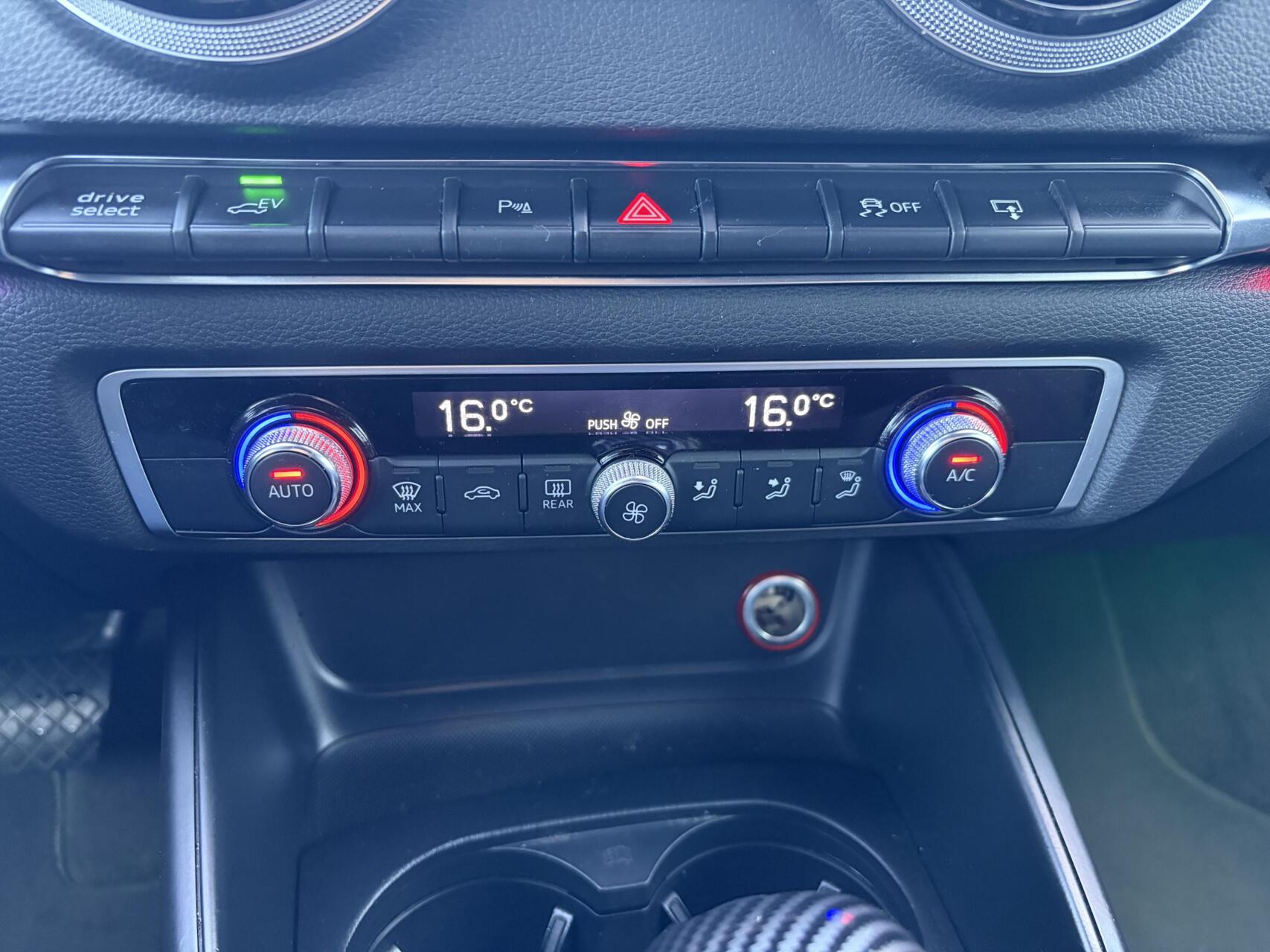 Foto van Audi A3 Sportback E-tron