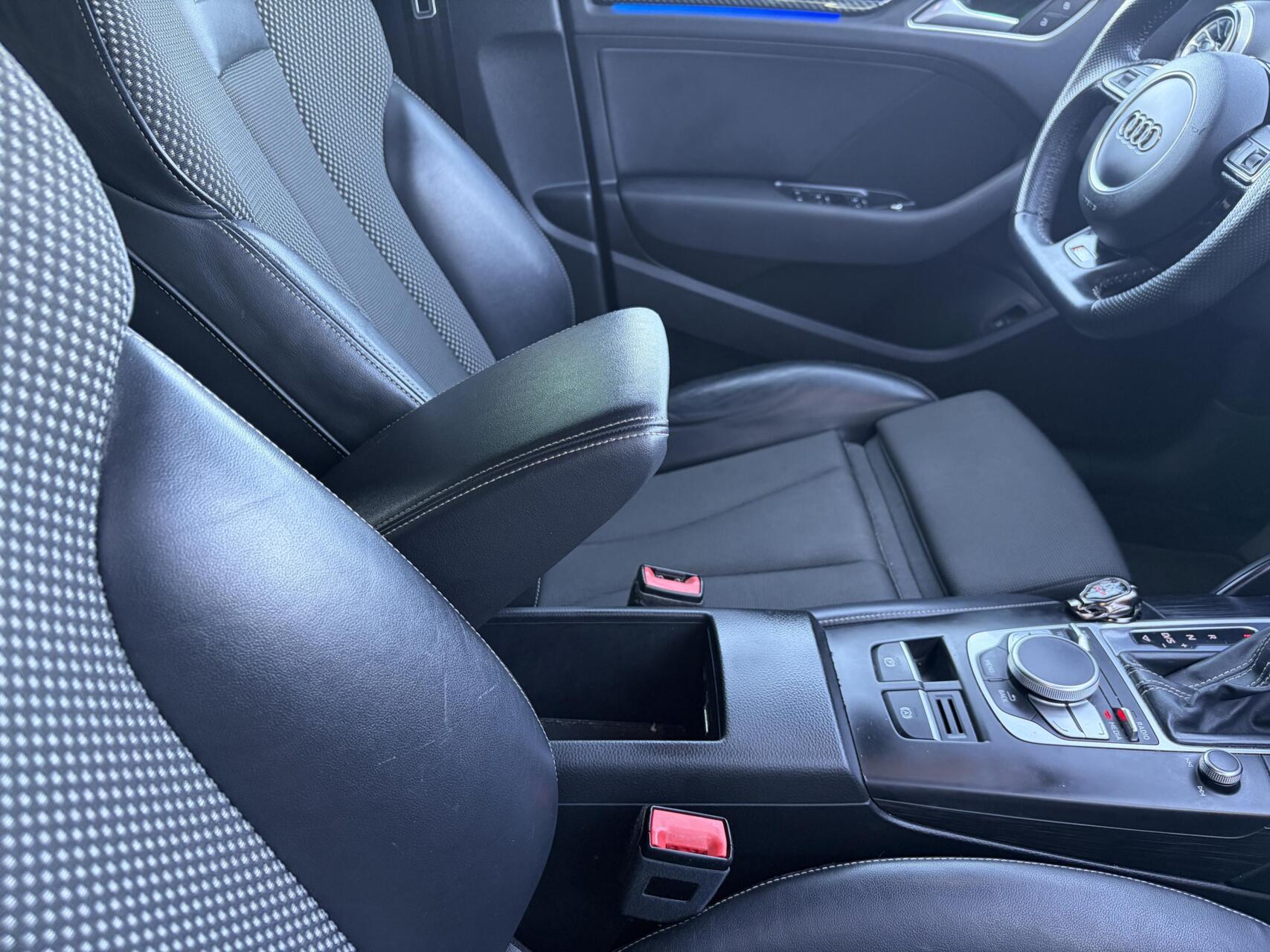 Foto van Audi A3 Sportback E-tron