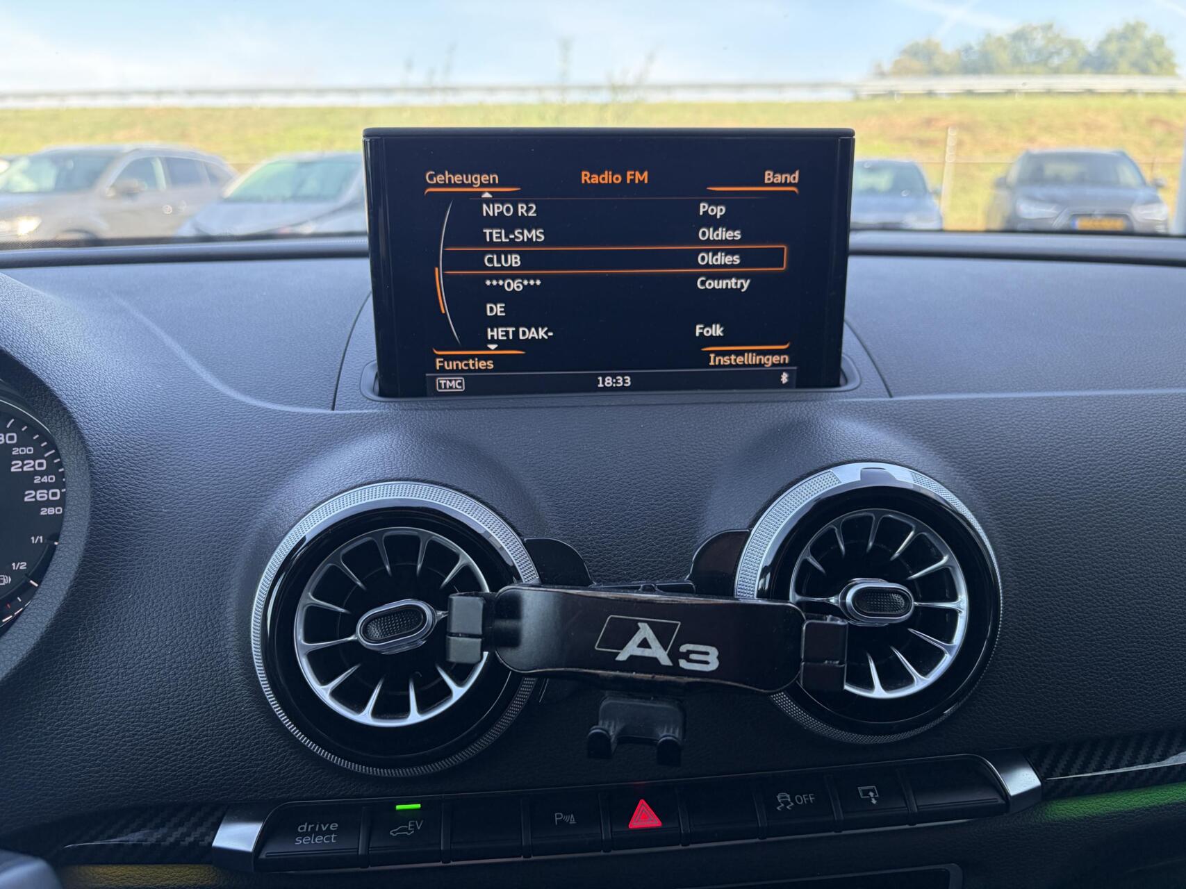 Foto van Audi A3 Sportback E-tron