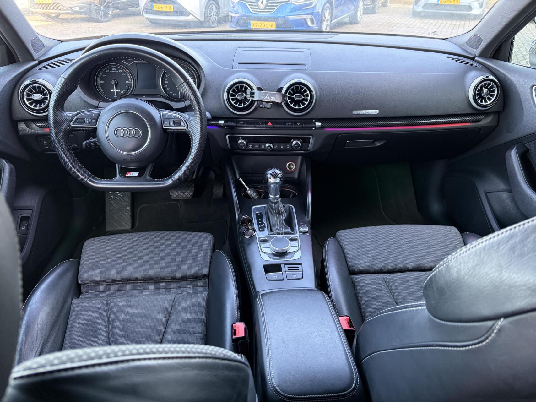 Foto van Audi A3 Sportback E-tron