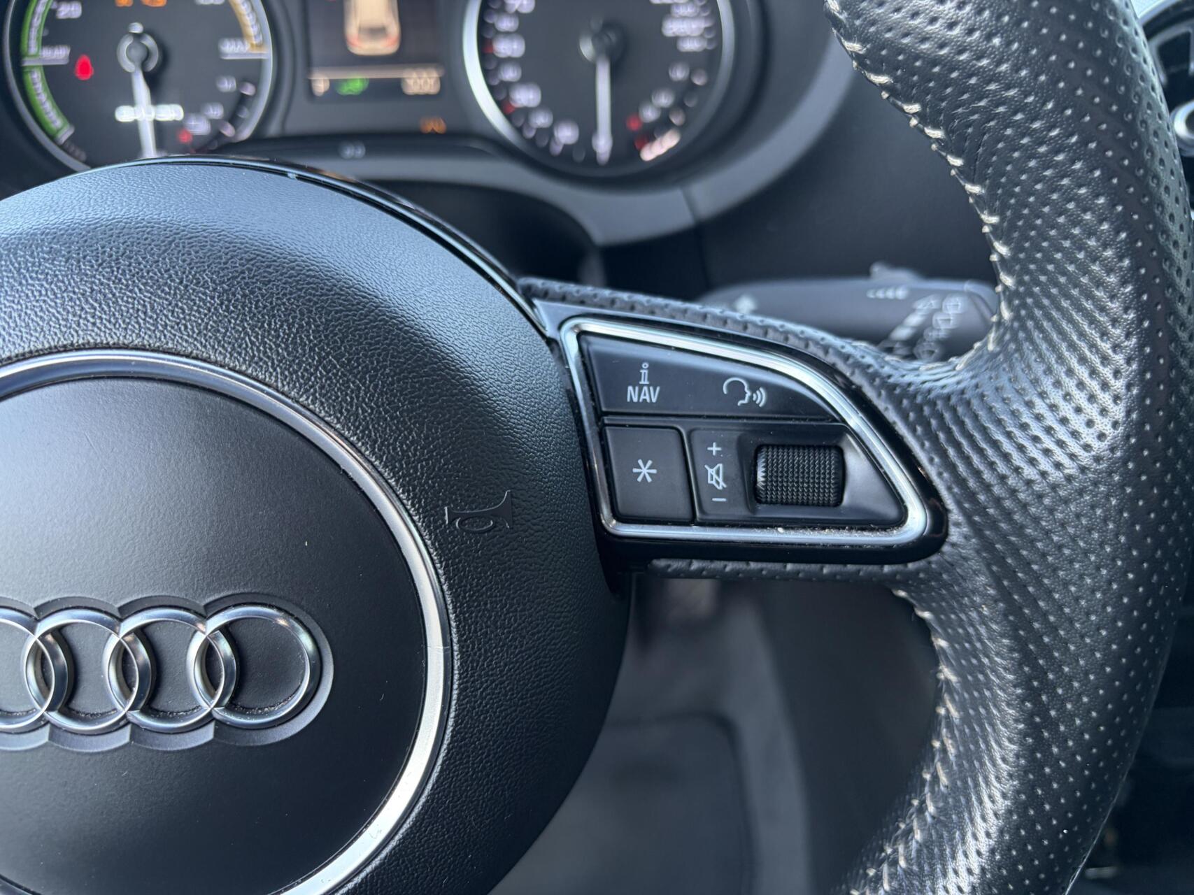 Foto van Audi A3 Sportback E-tron