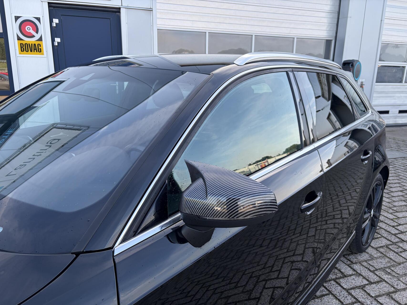 Foto van Audi A3 Sportback E-tron