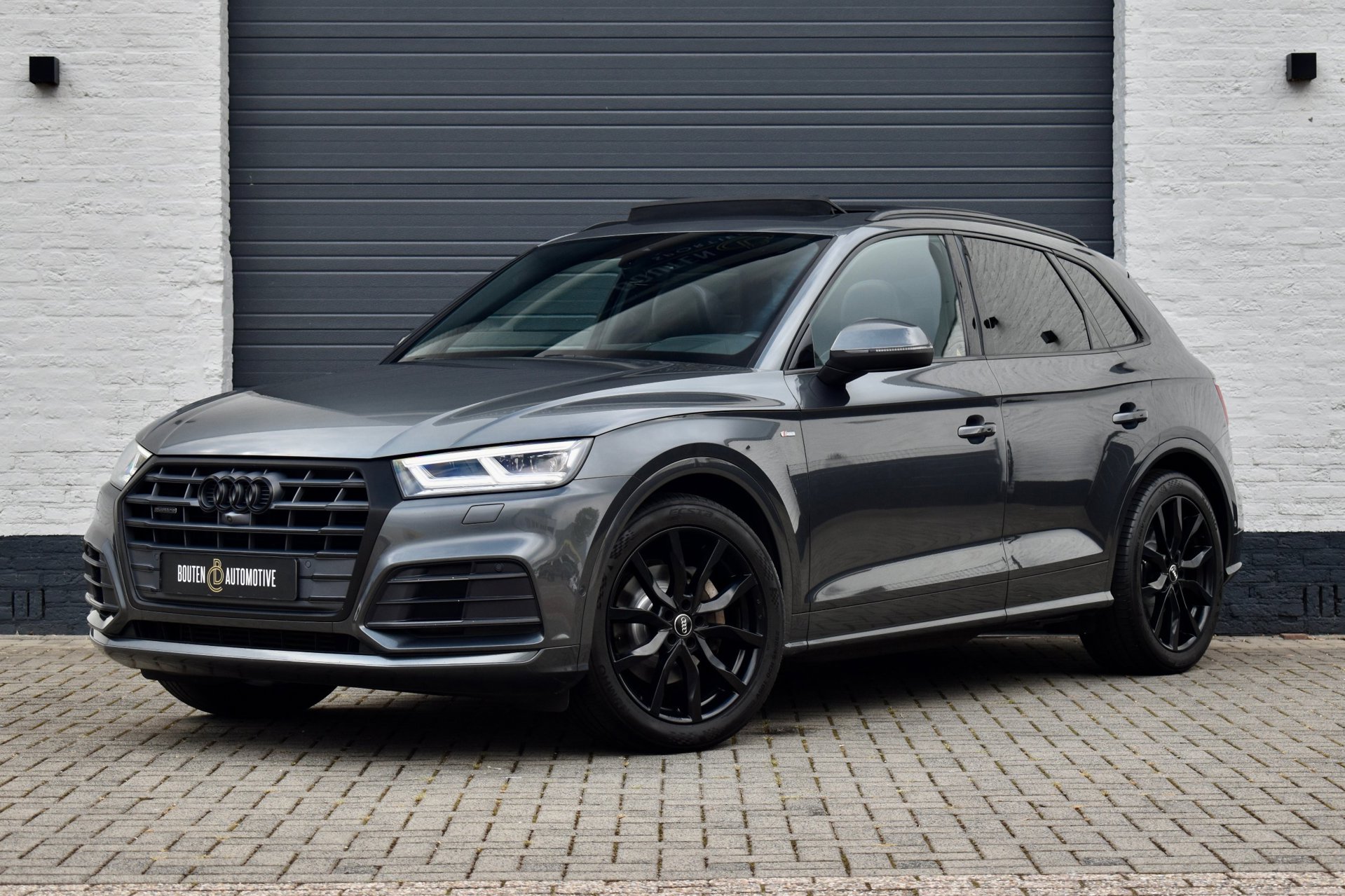 Audi Q5 2.0 TFSI quattro Launch Edition S-LINE | Lucht | Pano | RS stoelen | Matrix | Head-Up | 2017 - voorkant