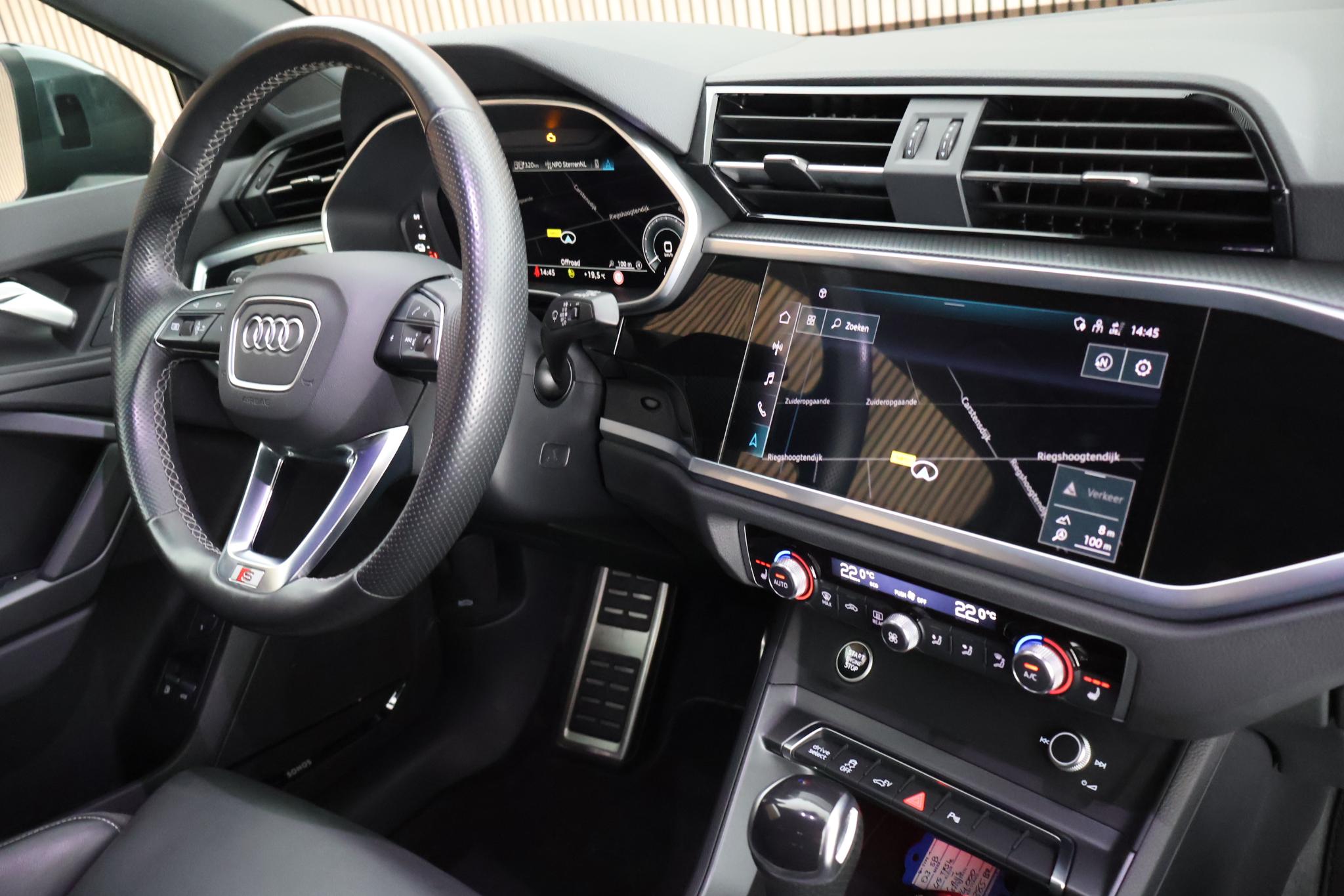 Foto van Audi Q3 Sportback E-tron