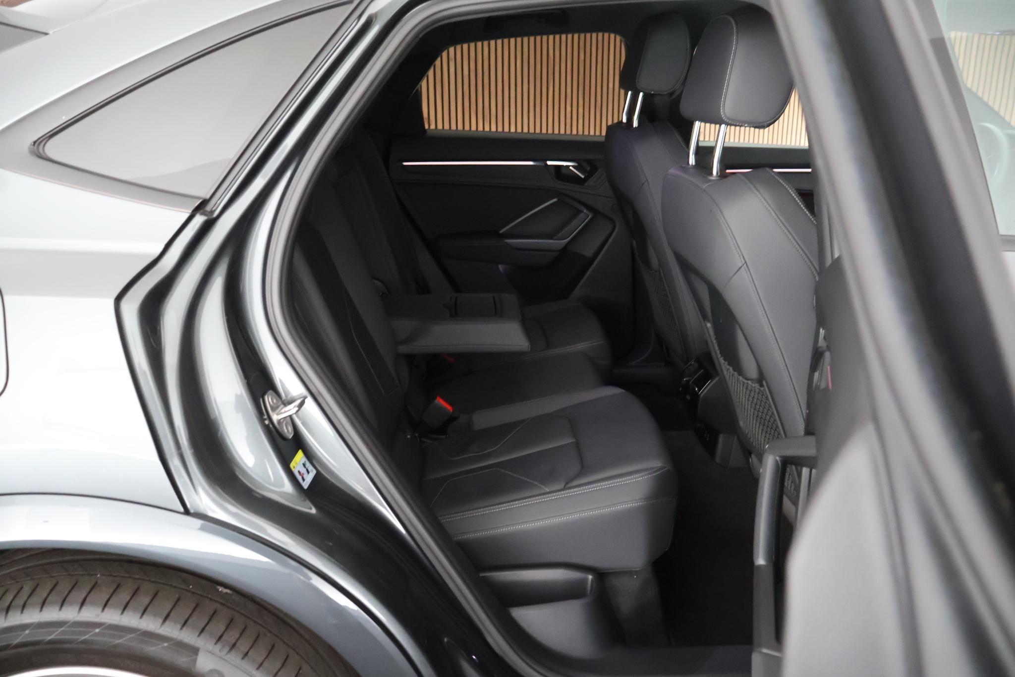 Foto van Audi Q3 Sportback E-tron