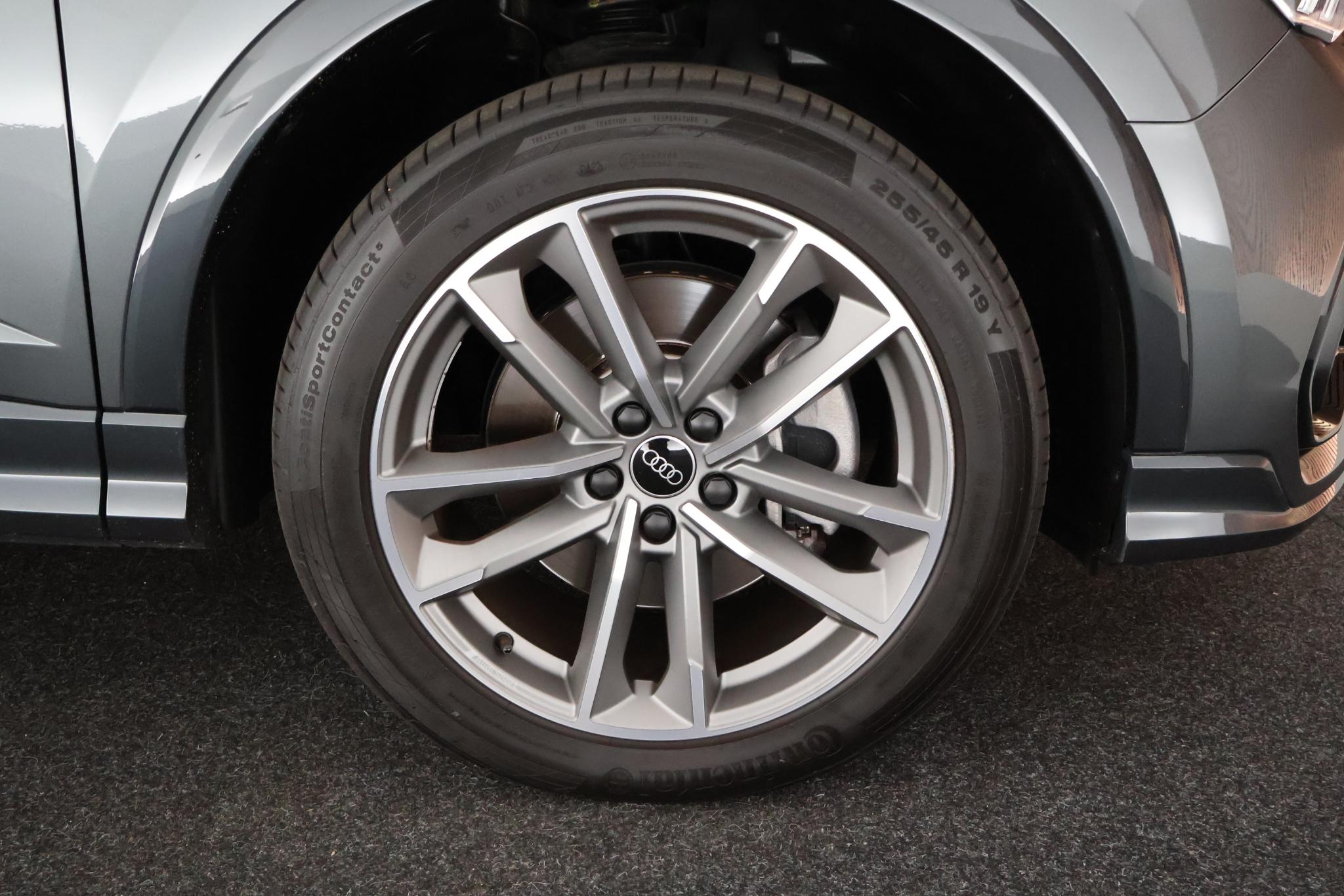 Foto van Audi Q3 Sportback E-tron