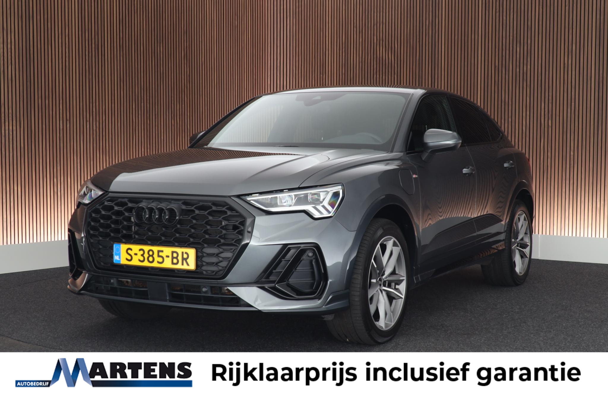 Audi Q3 Sportback E-tron 45 TFSI 245pk e S Edition 2023 - voorkant