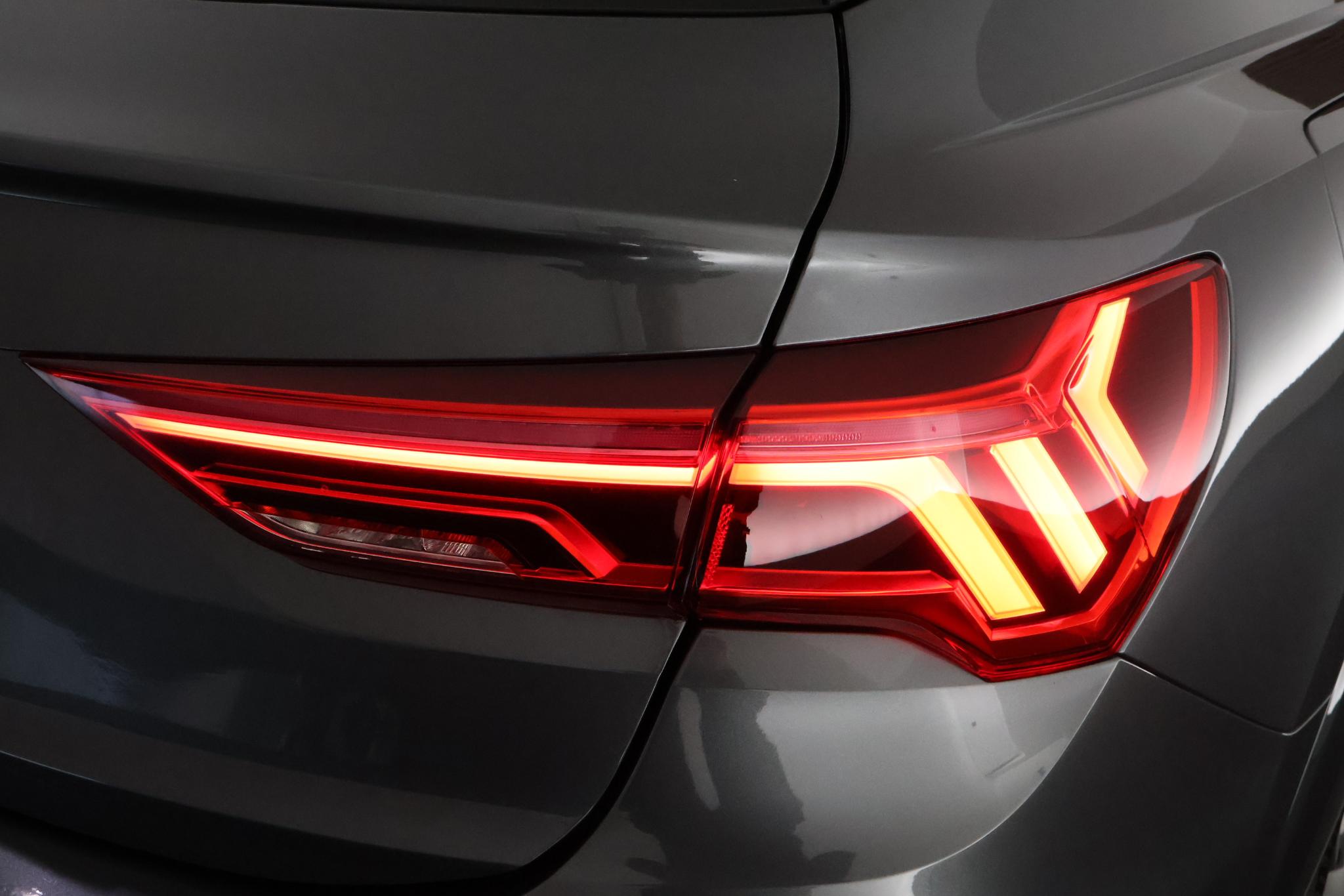 Foto van Audi Q3 Sportback E-tron
