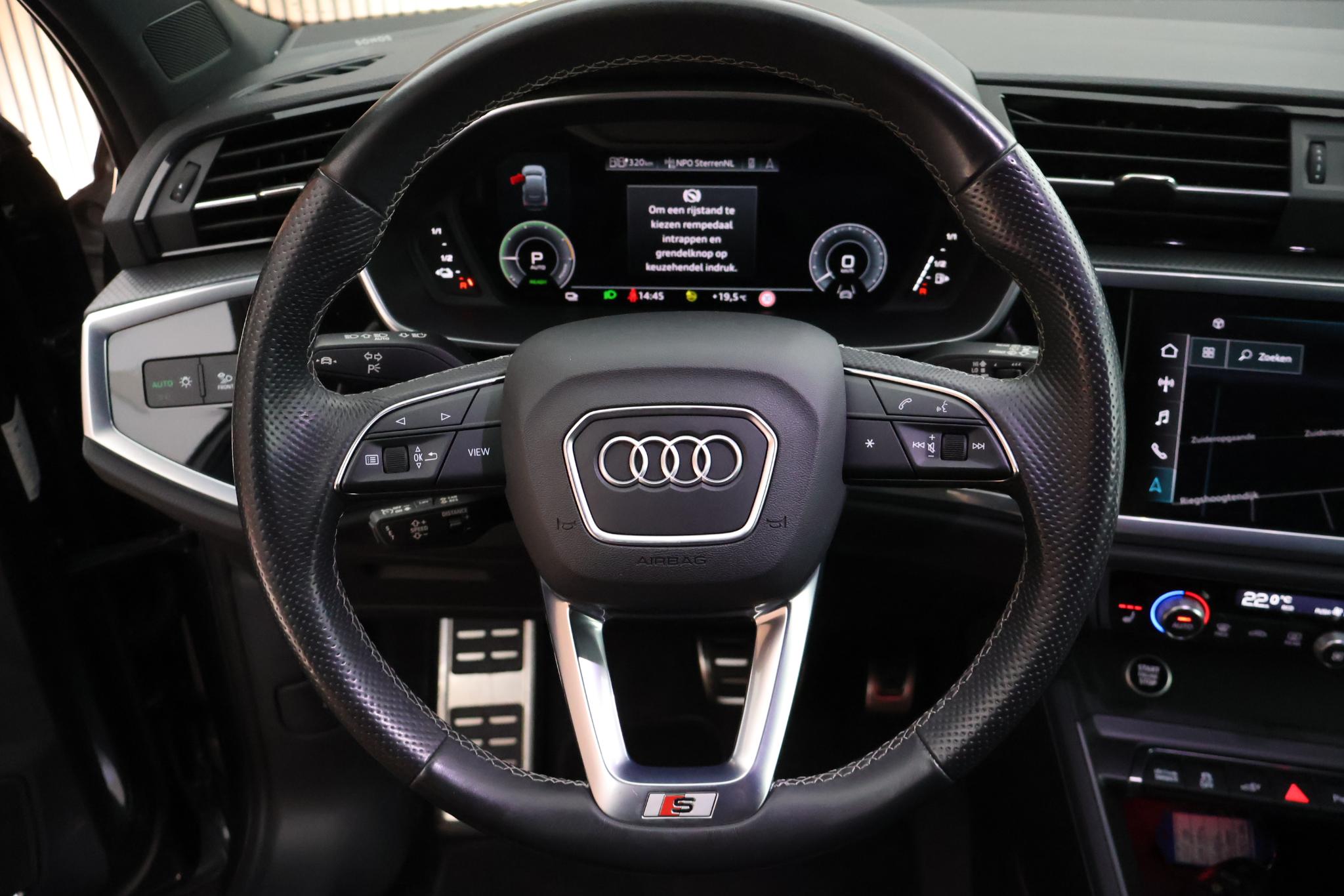 Foto van Audi Q3 Sportback E-tron