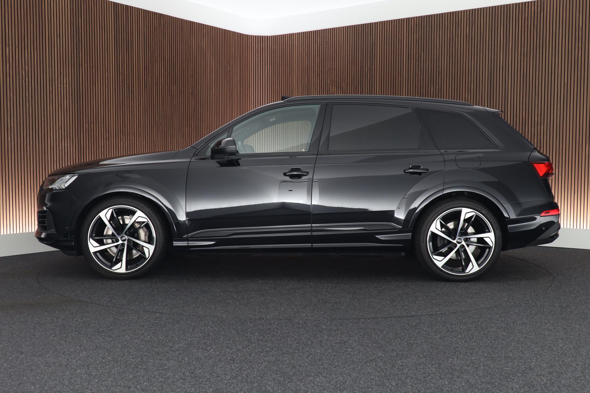 Foto van Audi Q7 55 TFSI E