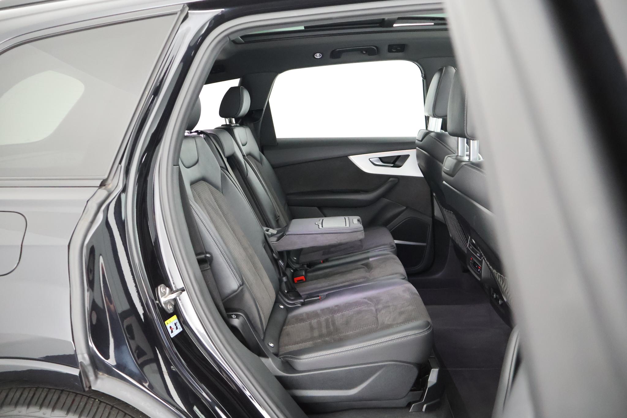 Foto van Audi Q7 55 TFSI E