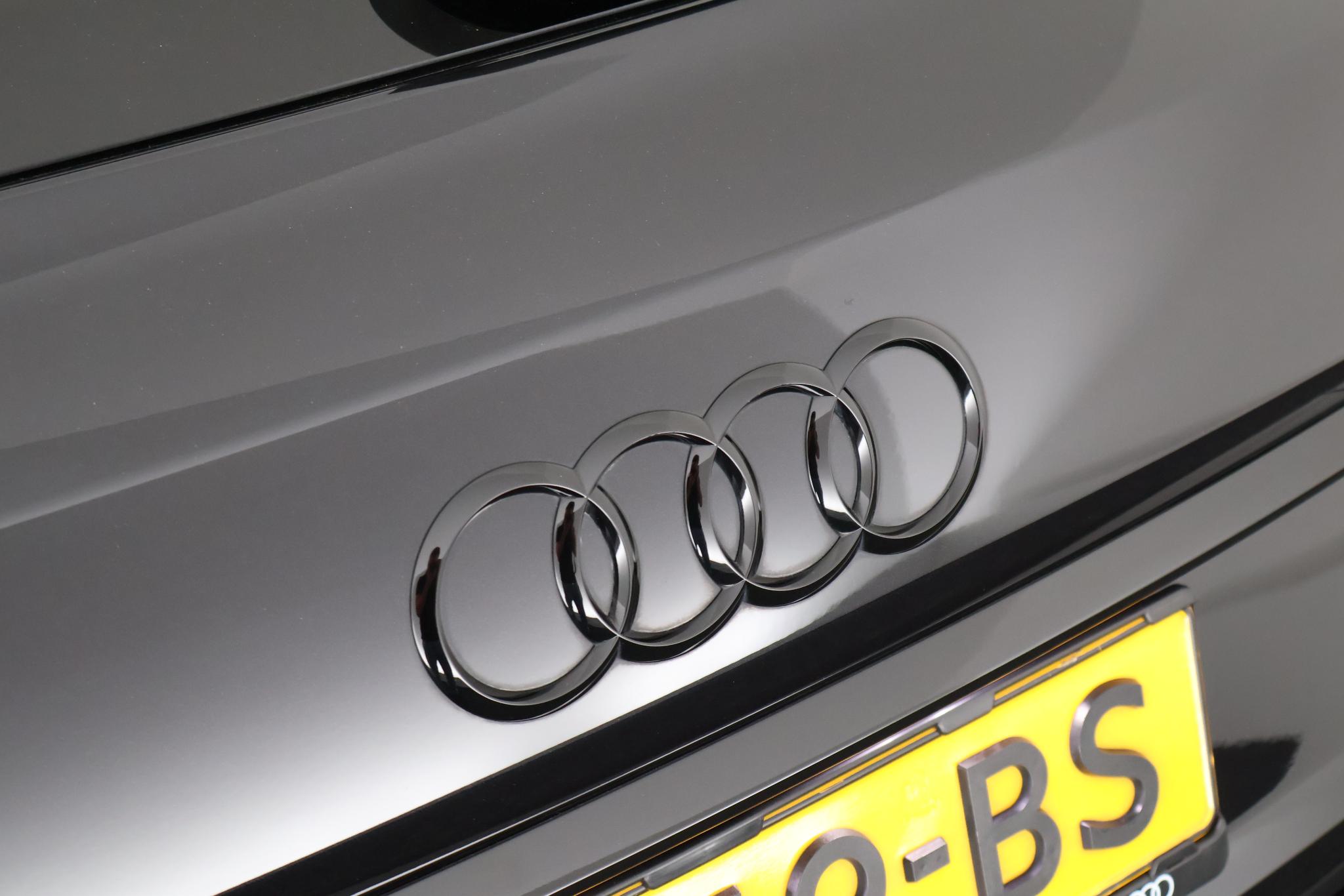 Foto van Audi Q7 55 TFSI E