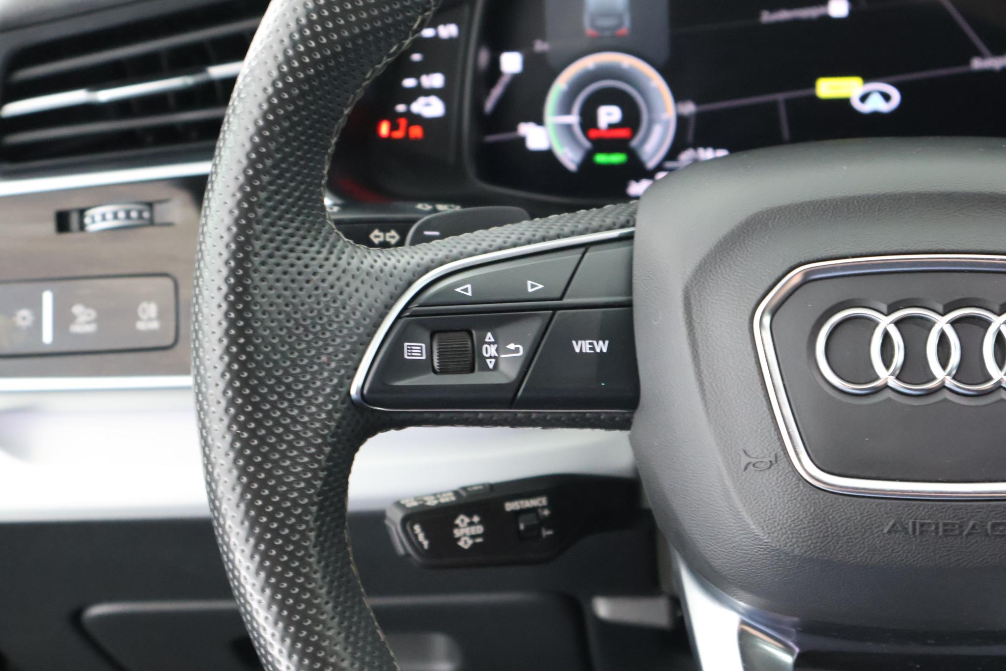 Foto van Audi Q7 55 TFSI E