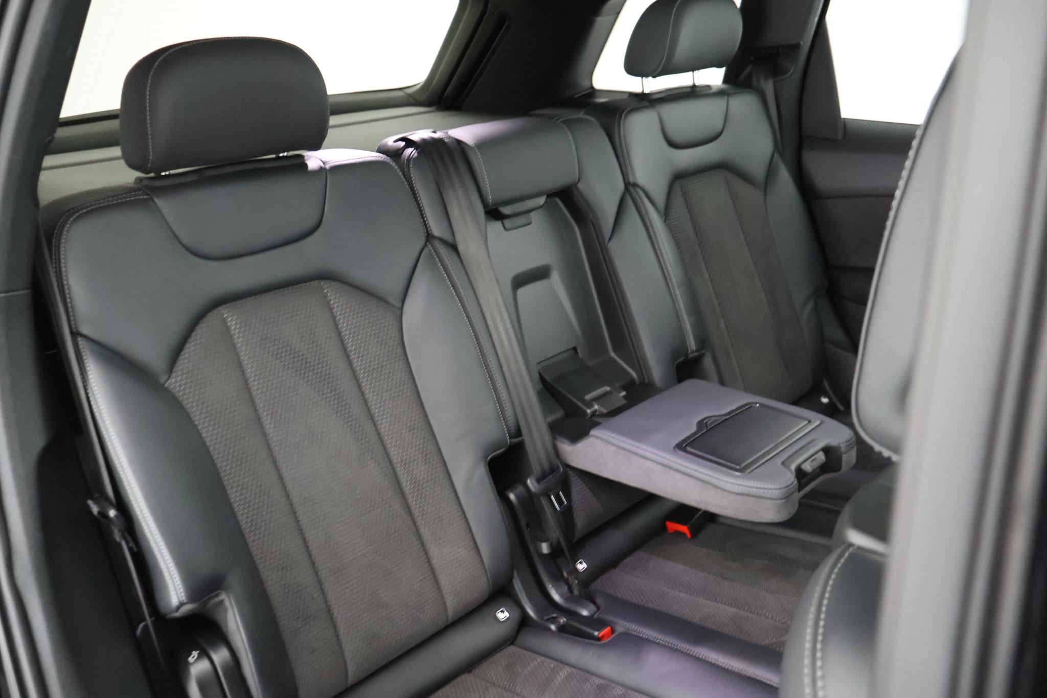 Foto van Audi Q7 55 TFSI E