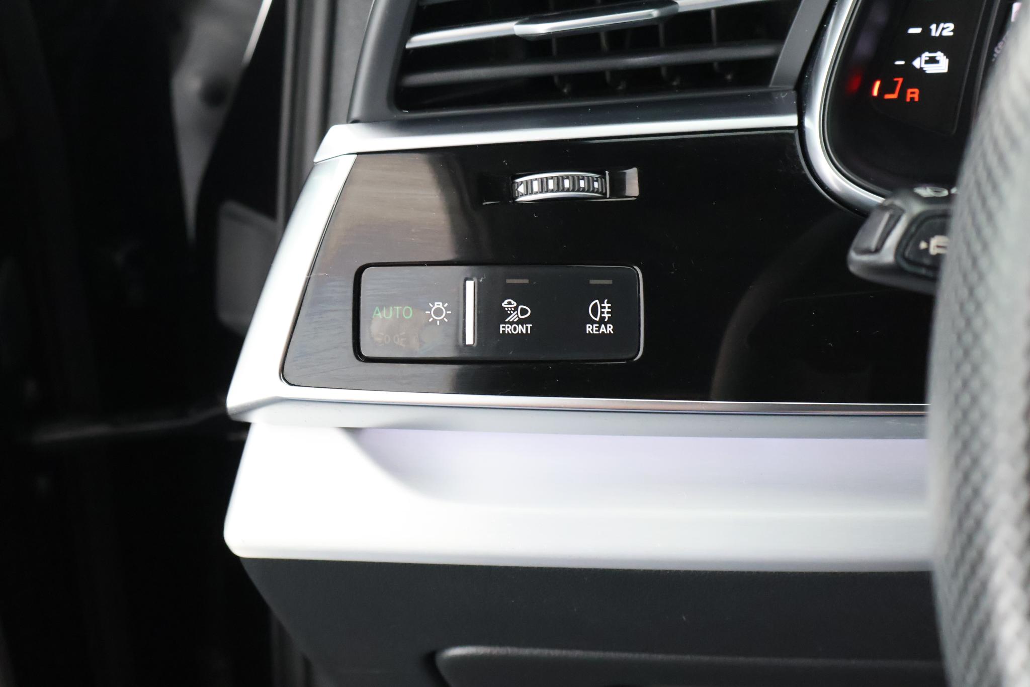 Foto van Audi Q7 55 TFSI E