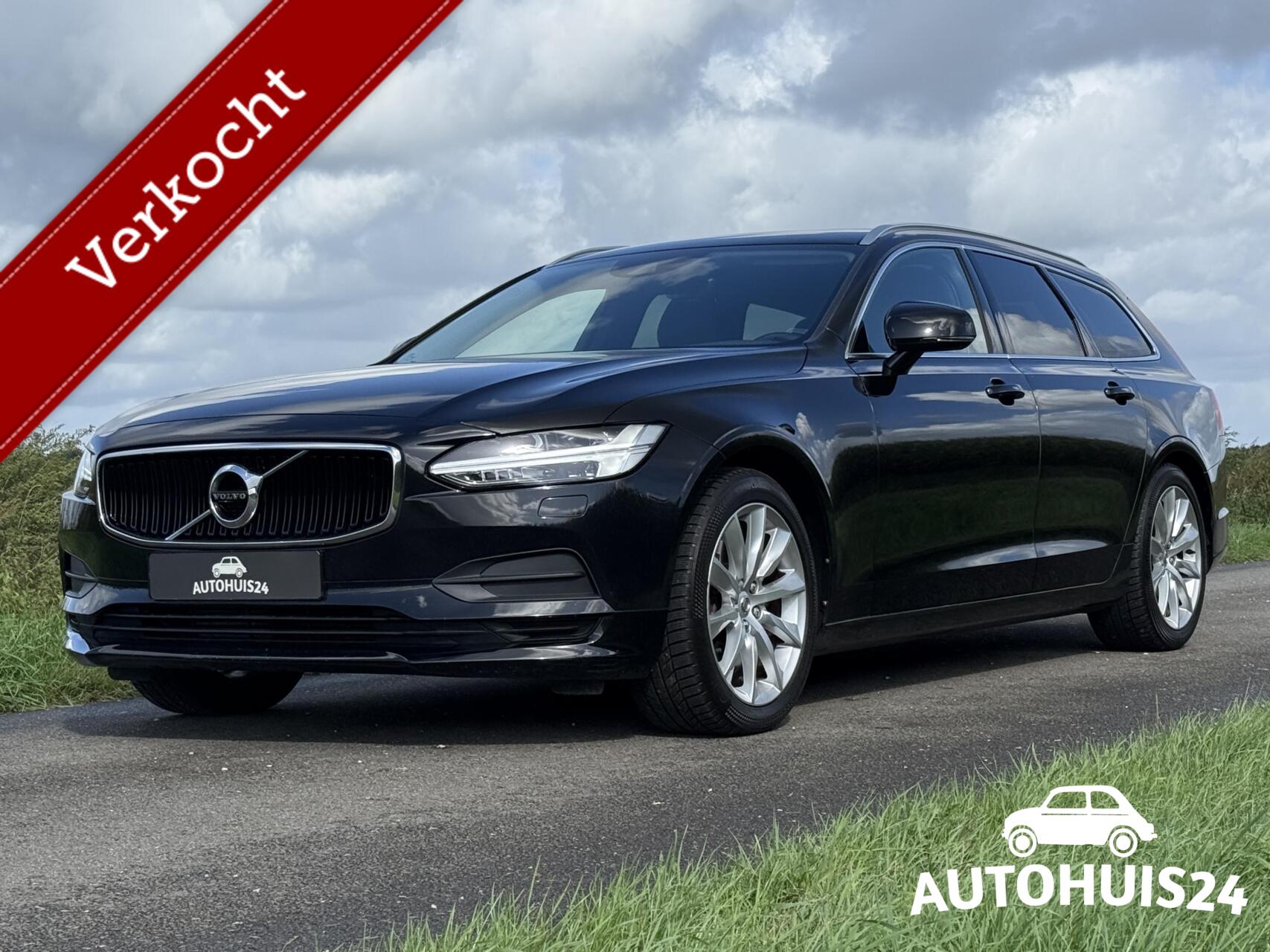 Volvo V90 2.0 T4 Momentum KEYLESS|TREKHAAK|PILOT|LED|LEDER 2018 - voorkant