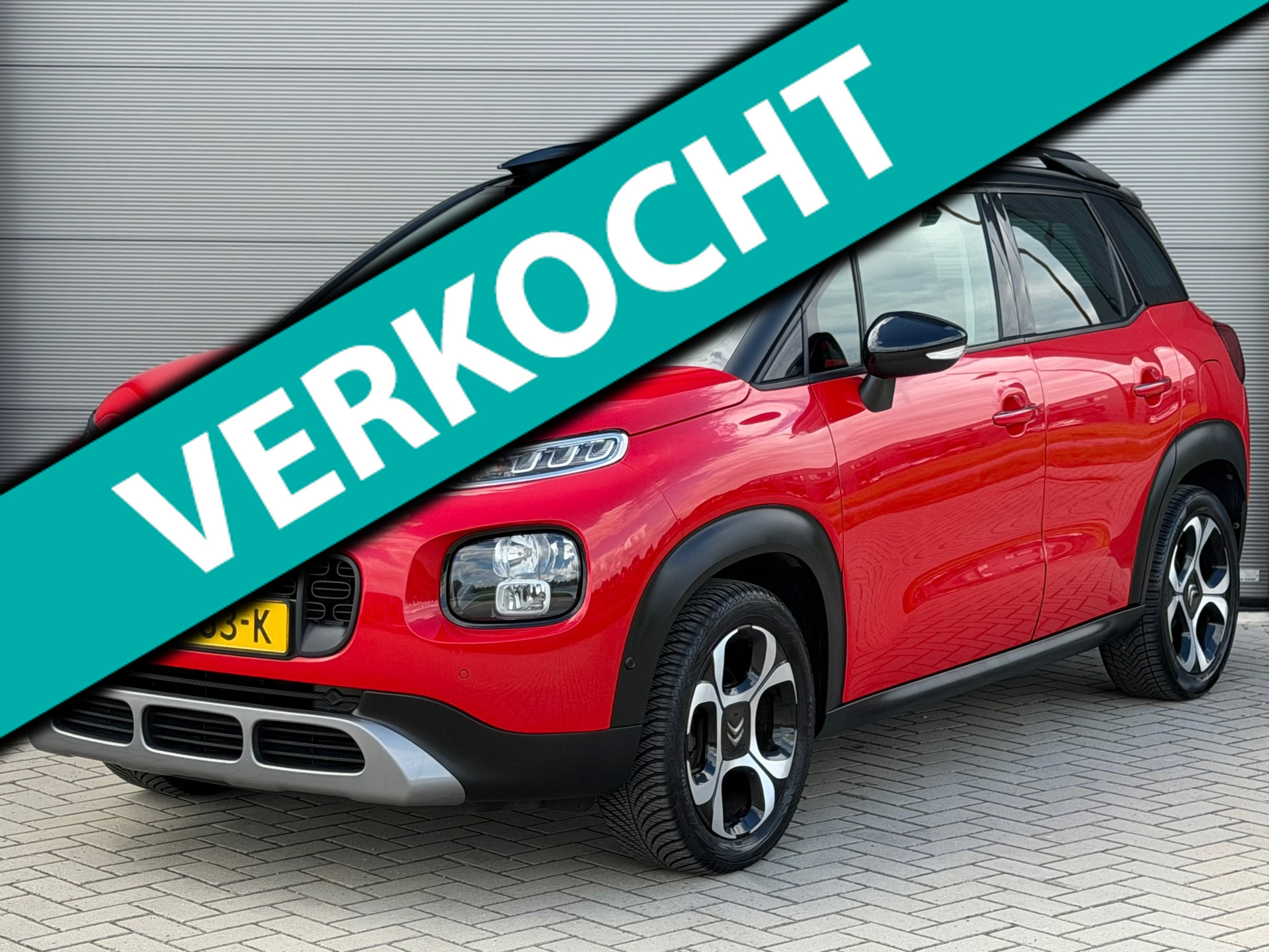 Citroen C3 Aircross 1.2 PureTech Shine | Dealer ond. | Trekhaak | All Season | Camera | DAB | HiFi 2018 - voorkant