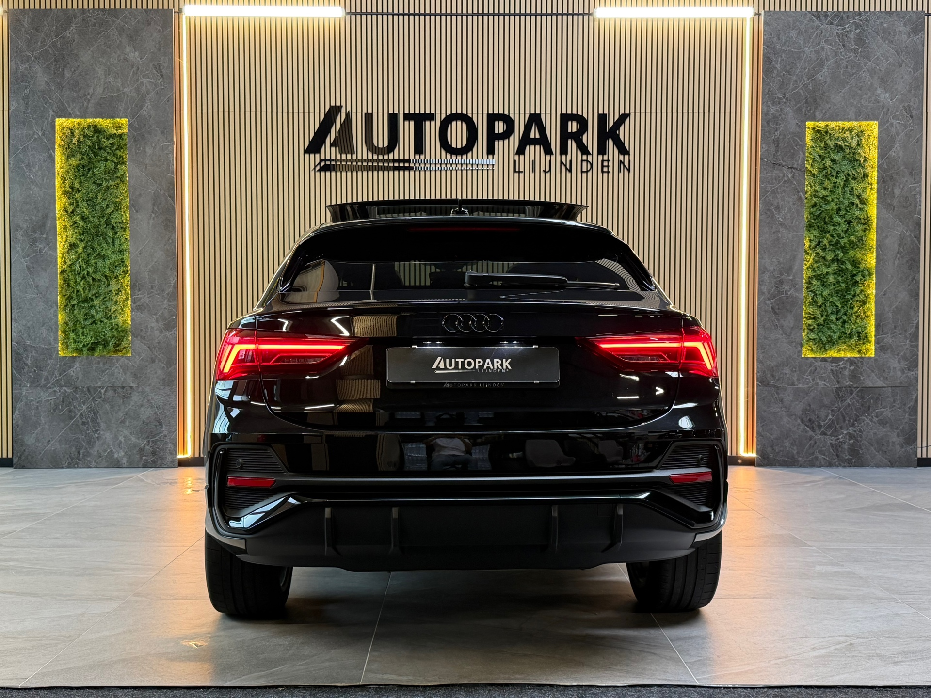 Foto van Audi Q3 Sportback E-tron
