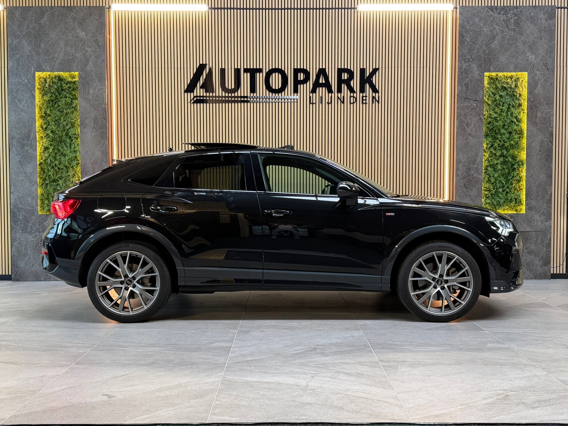 Foto van Audi Q3 Sportback E-tron