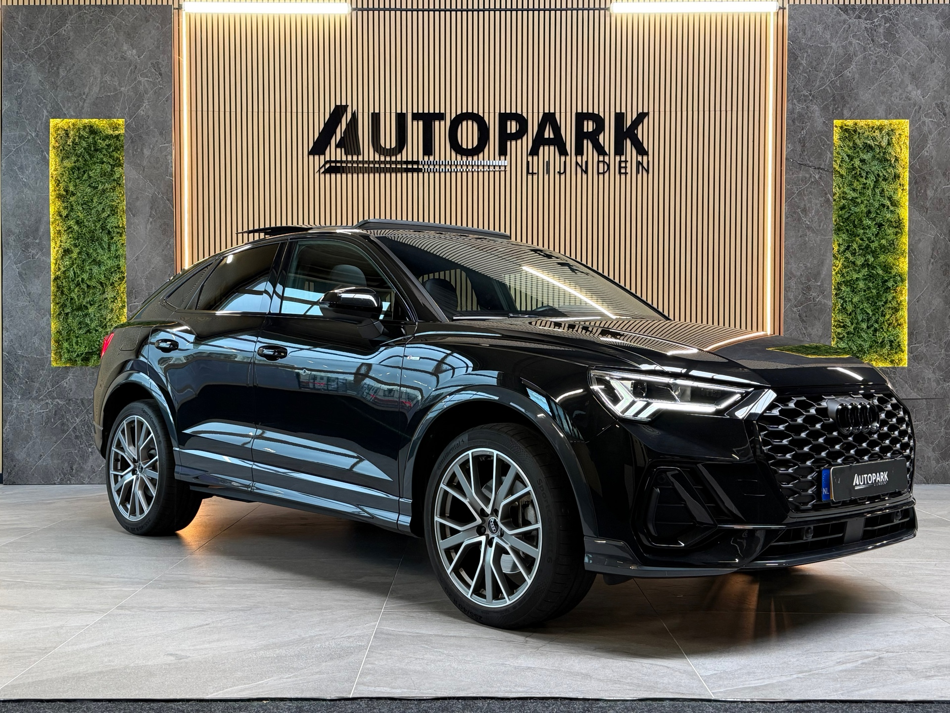Foto van Audi Q3 Sportback E-tron