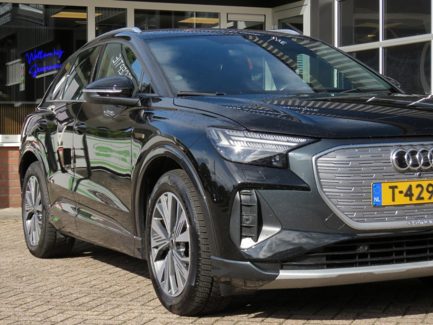 Foto van Audi Q4 40 E-tron