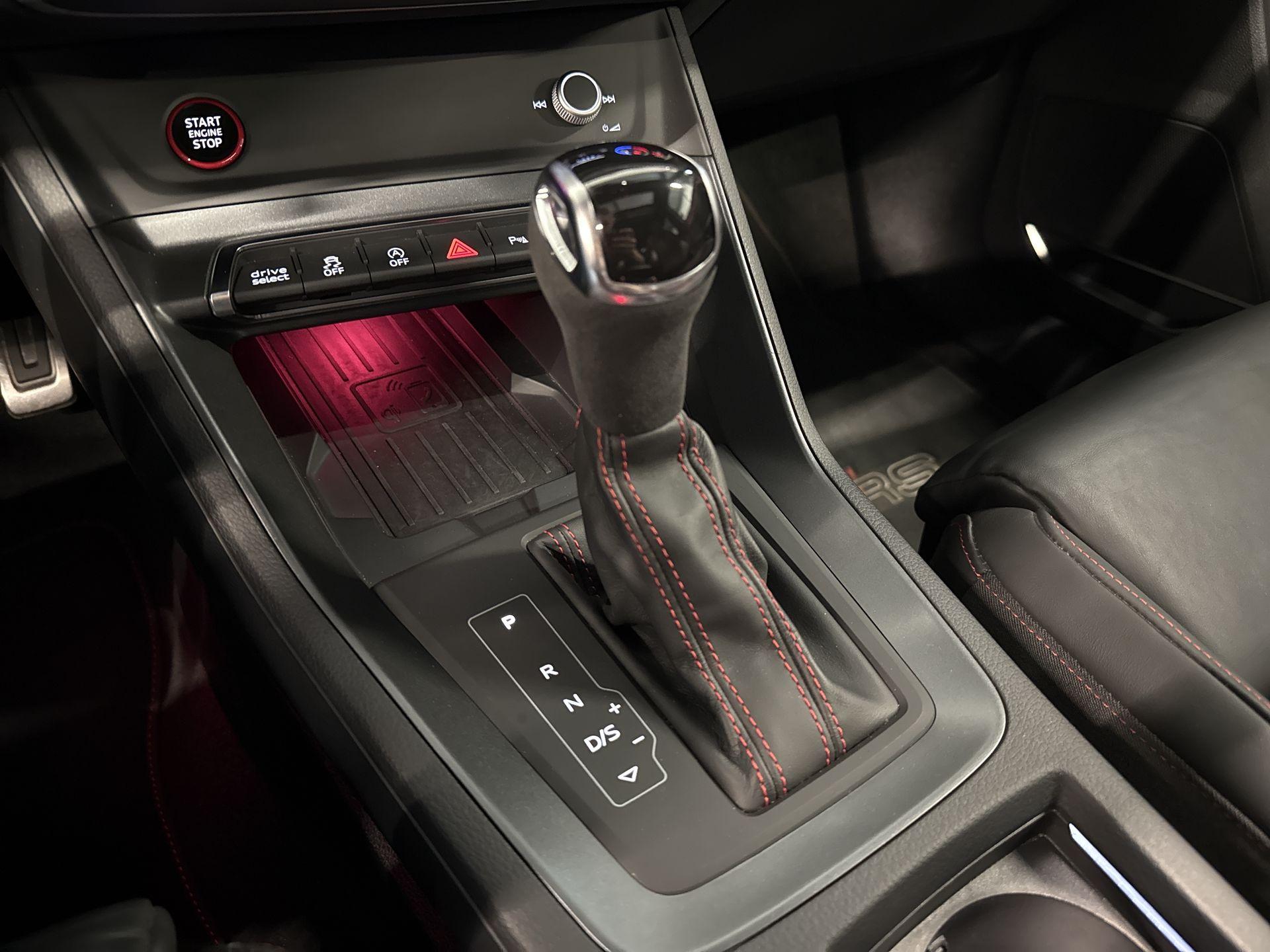 Foto van Audi RS Q3 Sportback