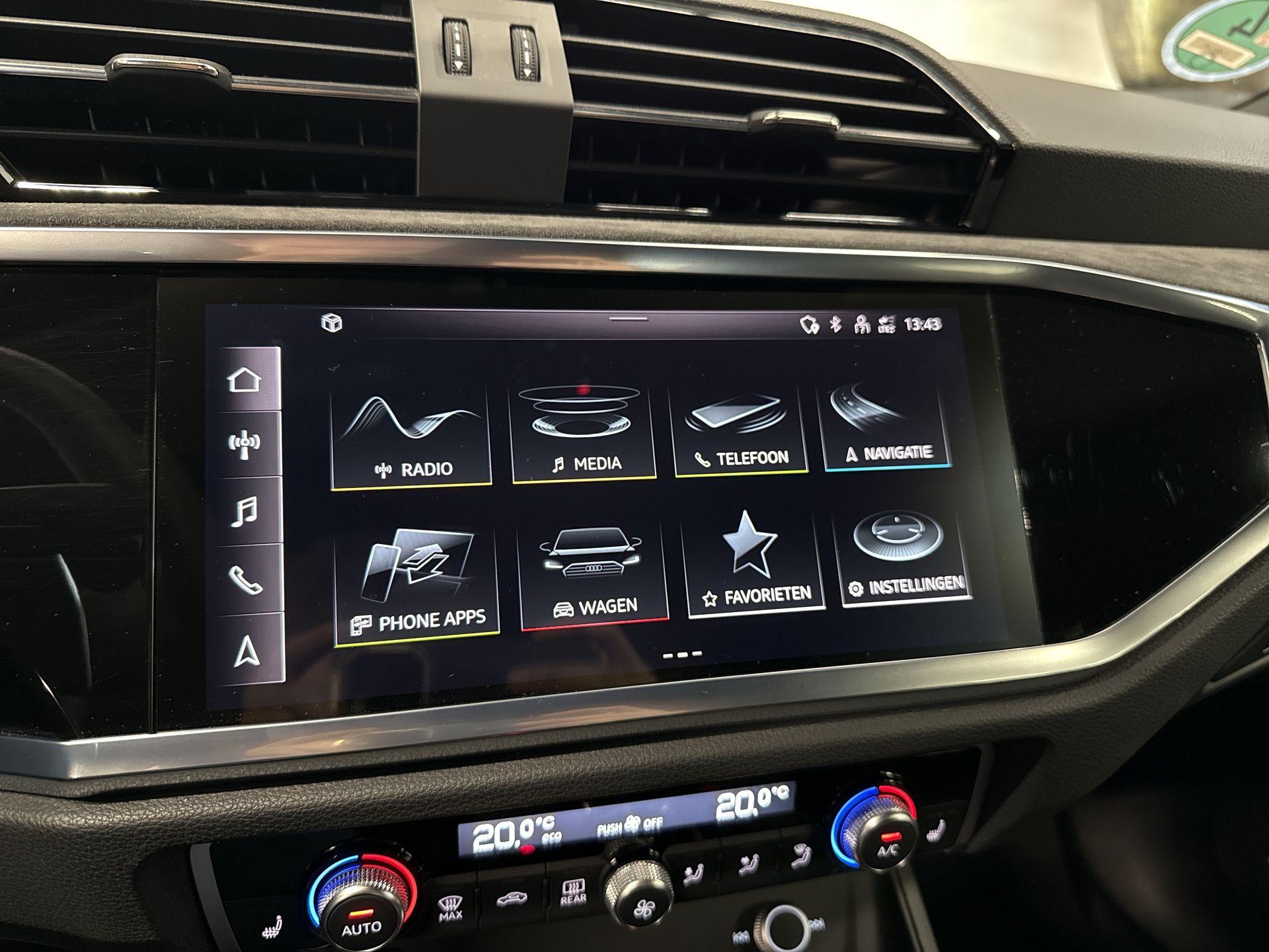 Foto van Audi RS Q3 Sportback