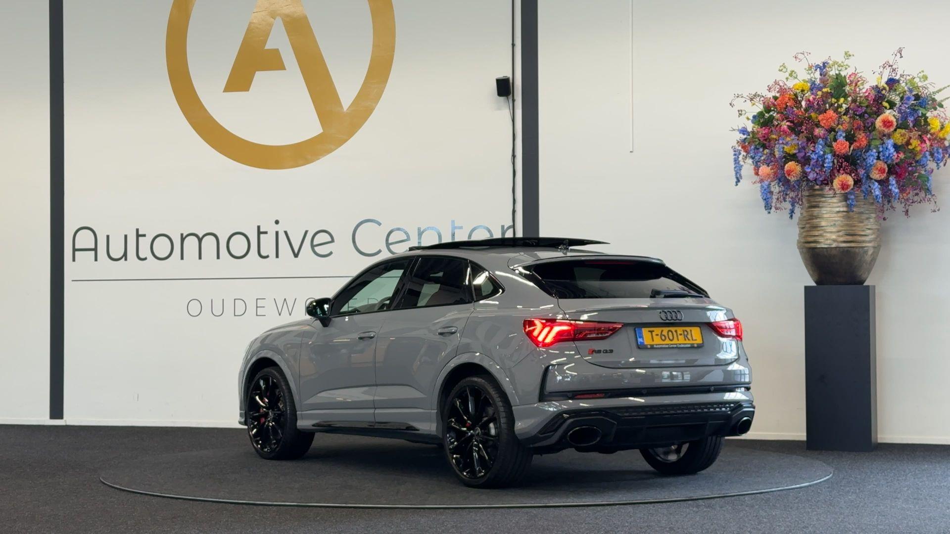 Foto van Audi RS Q3 Sportback