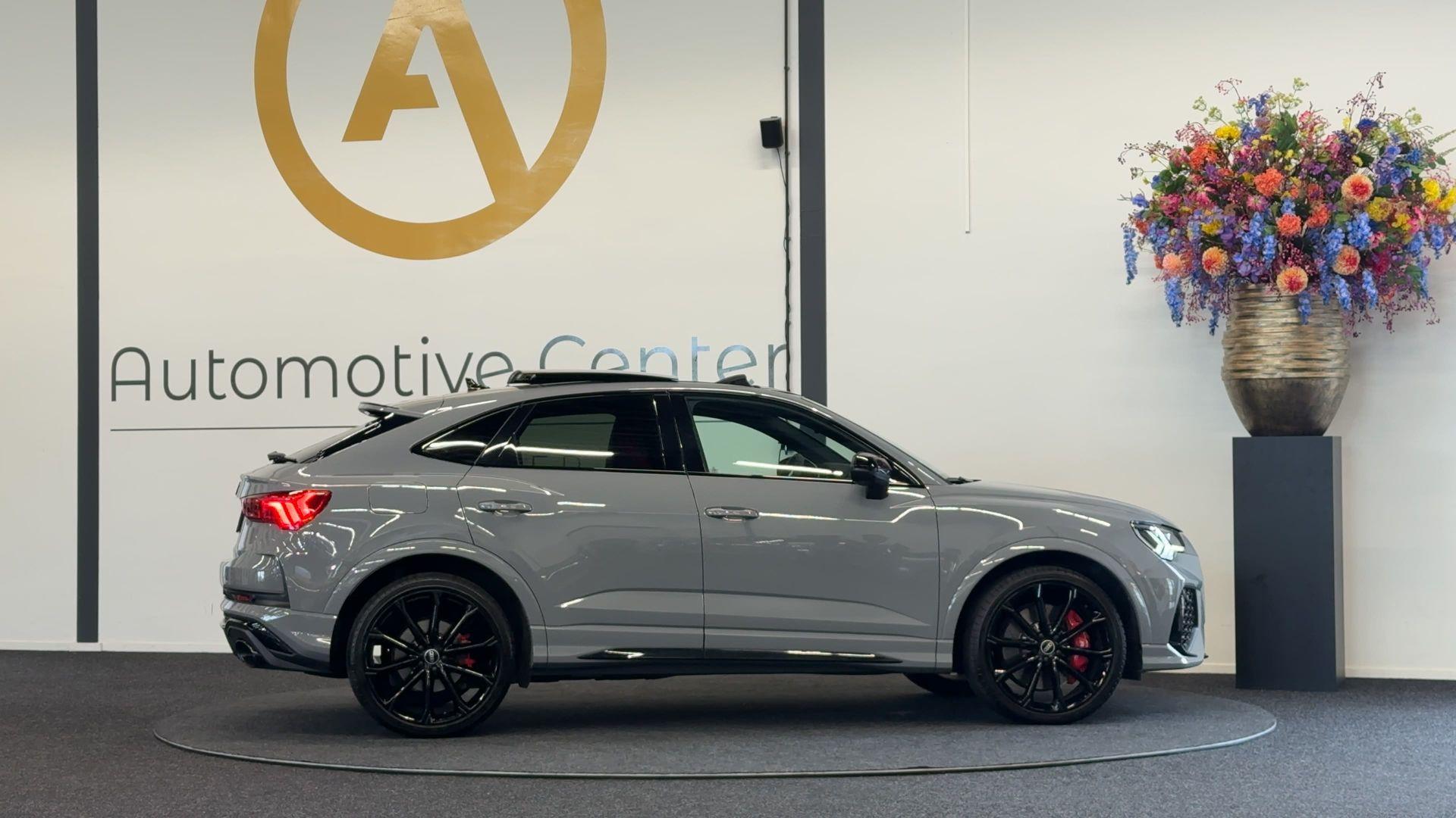 Foto van Audi RS Q3 Sportback